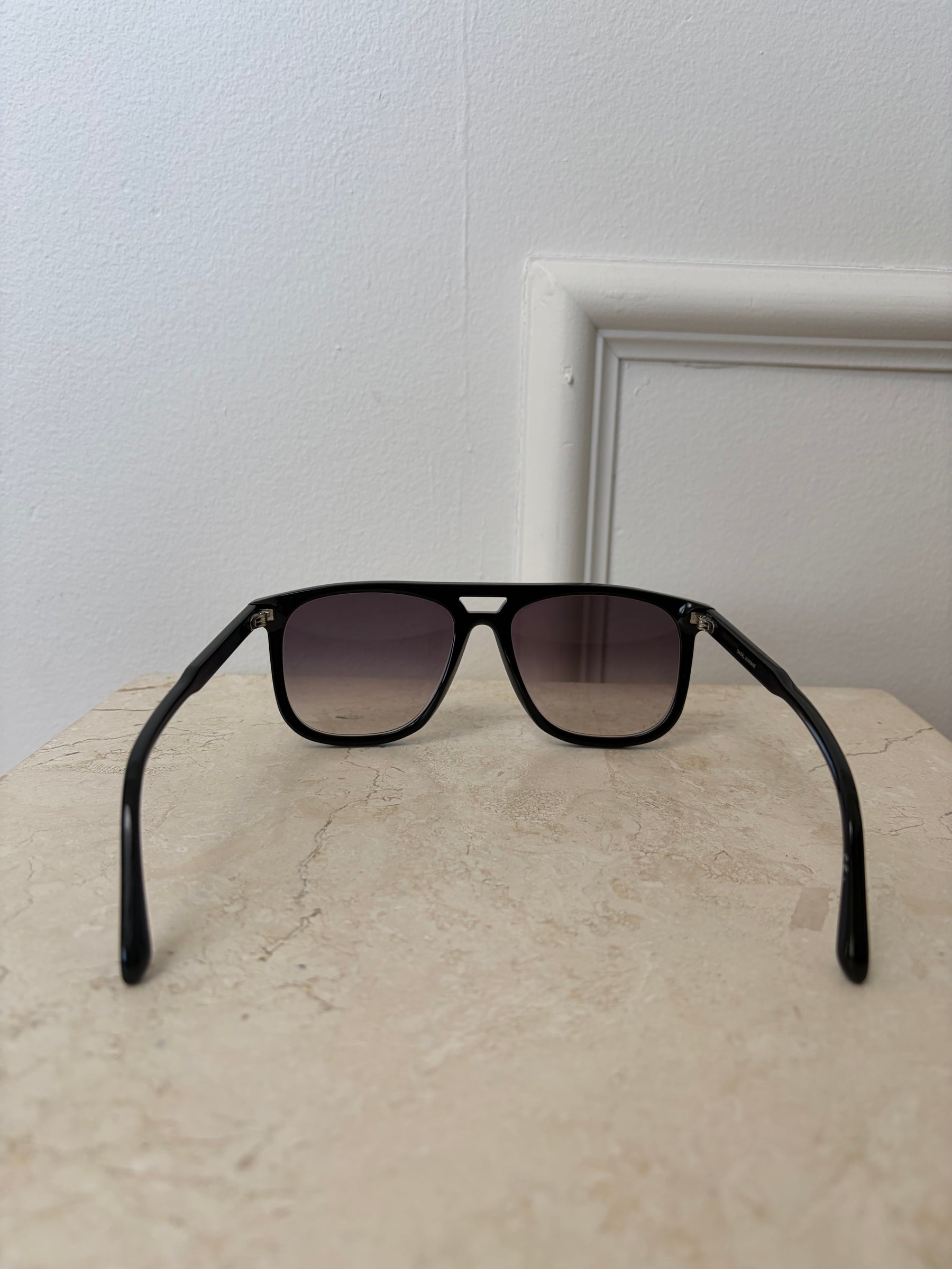Isabel Marant Black Square Sunglasses, 8 AU
