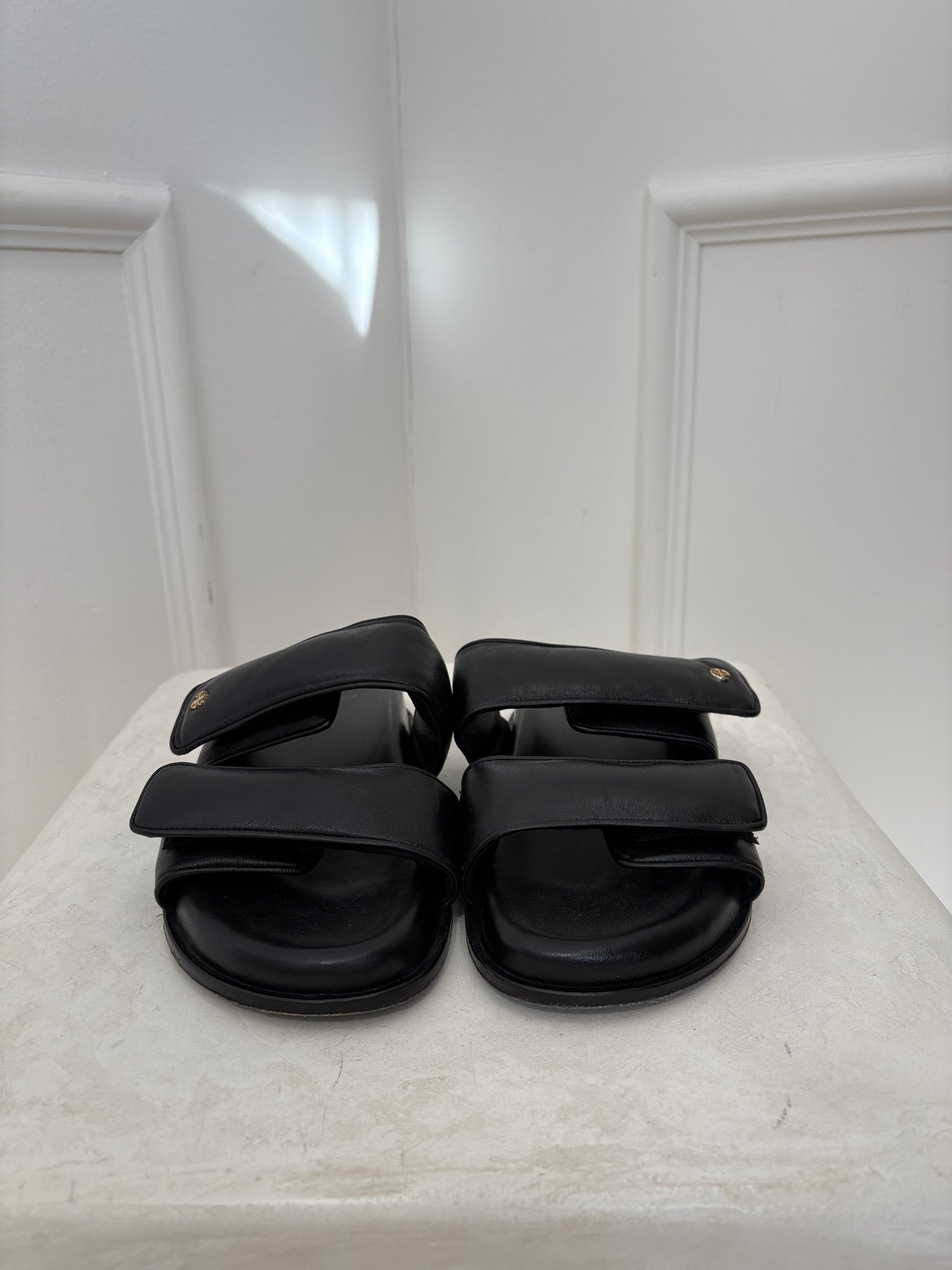 Anine Bing Black Leather Padded Slides, 38