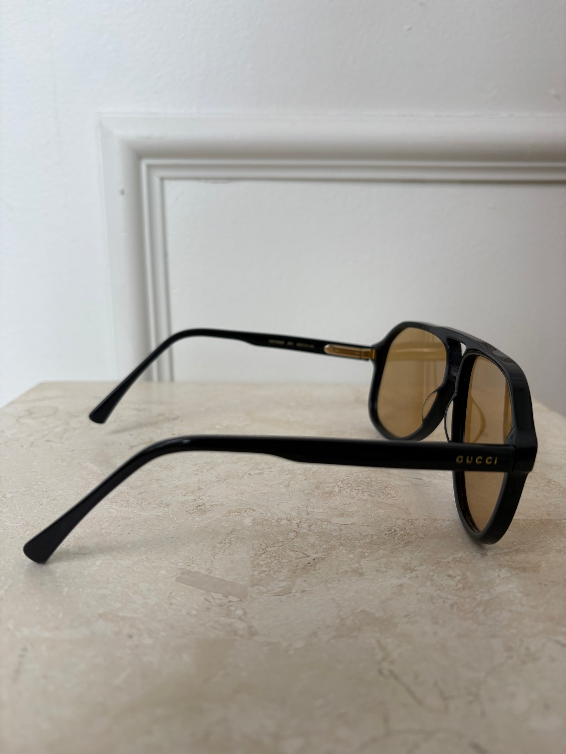 Gucci Black Yellow Lens Oversized Aviator Sunglasses