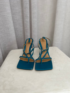 Bottega Veneta Teal Leather Strappy Stretch Sandal, 36.5
