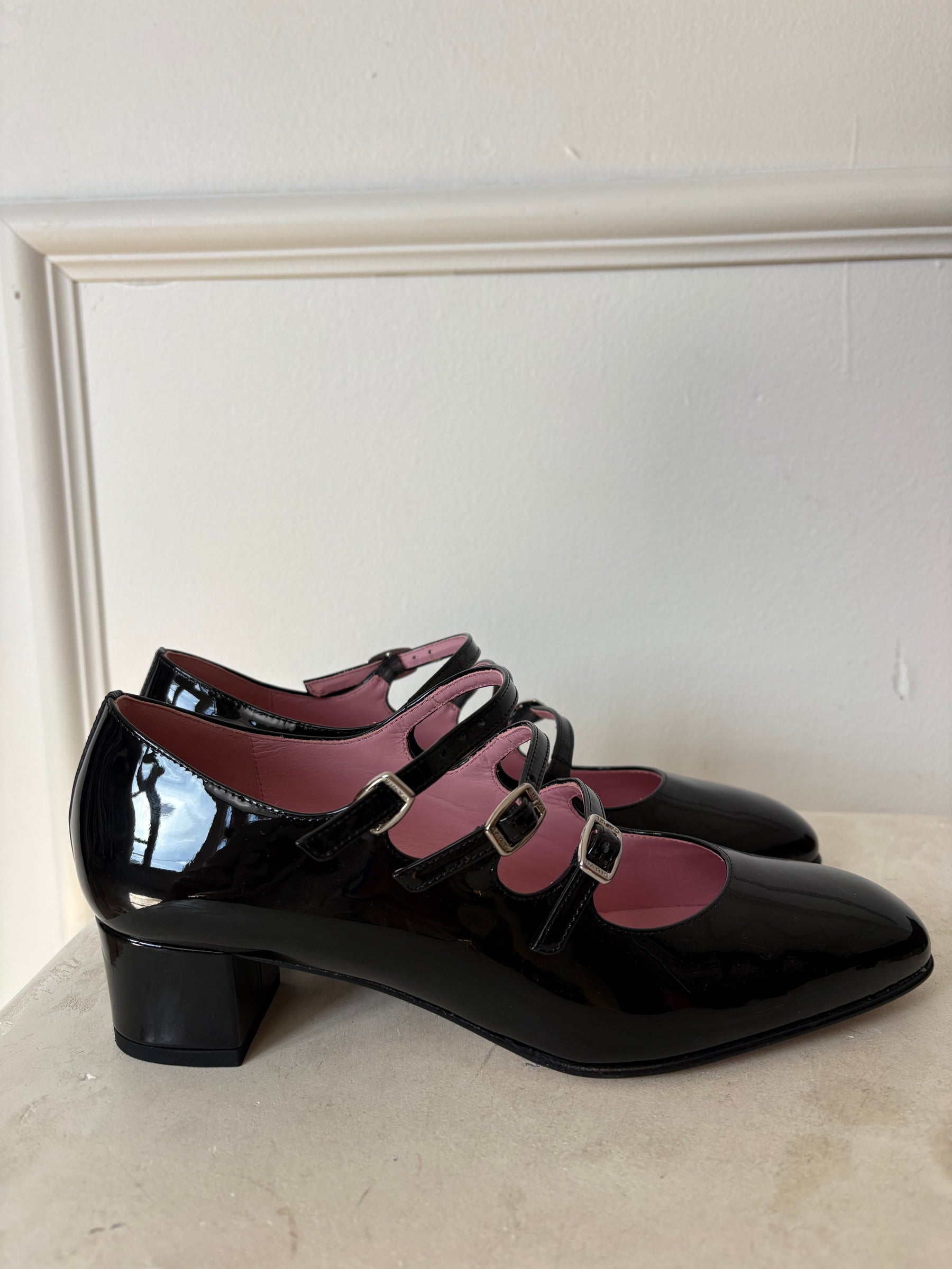 Carel Paris Kina Patent Leather Pumps Black, 37.5