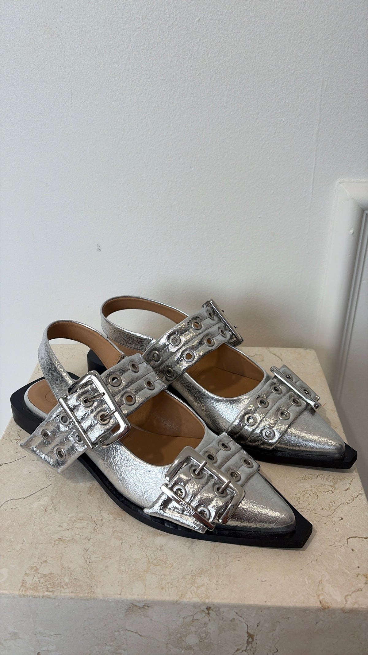 Ganni Silver Leather Pointed Buckle Flats, 37