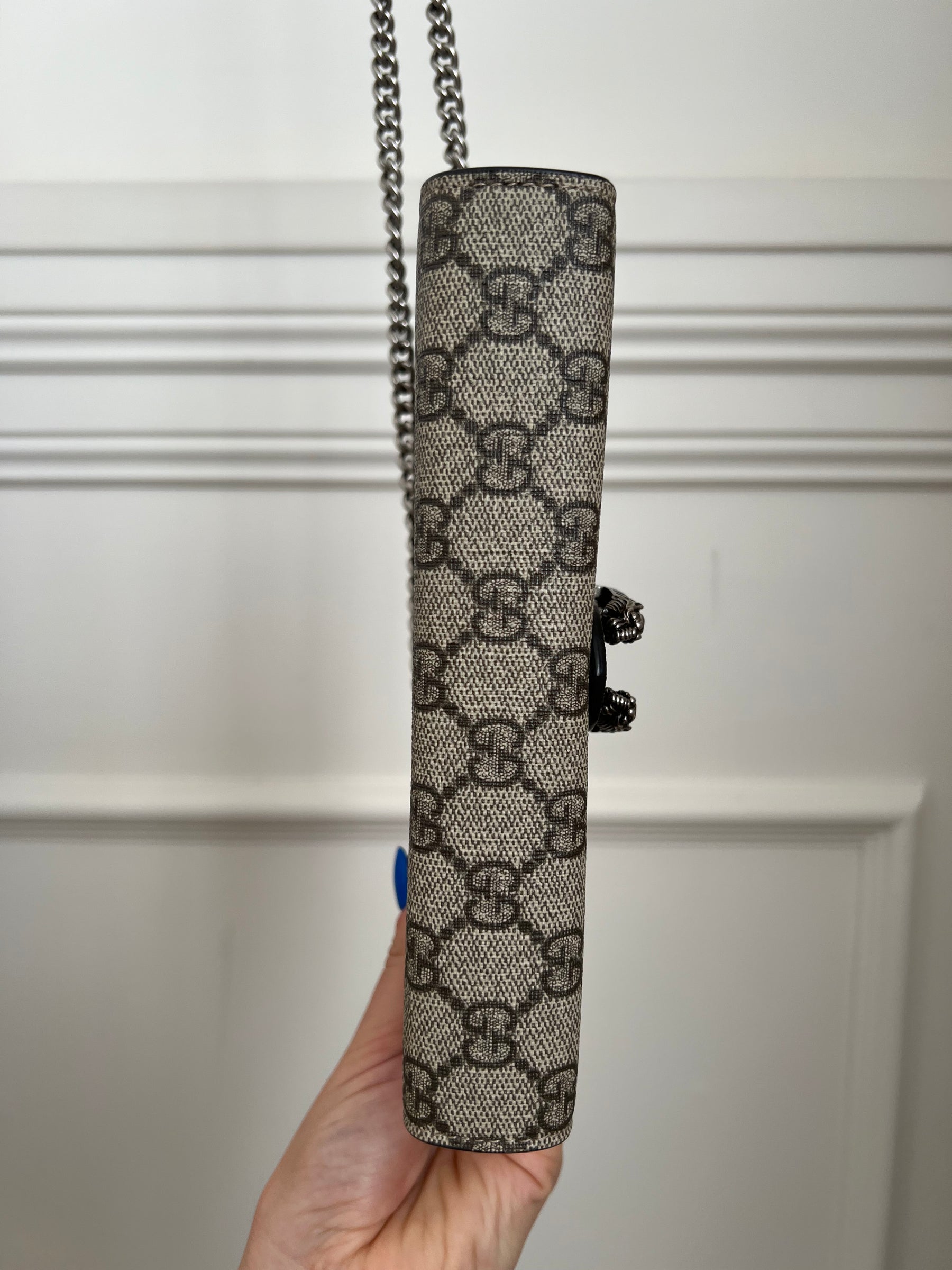 Gucci Dionysus GG Supreme Wallet on Chain