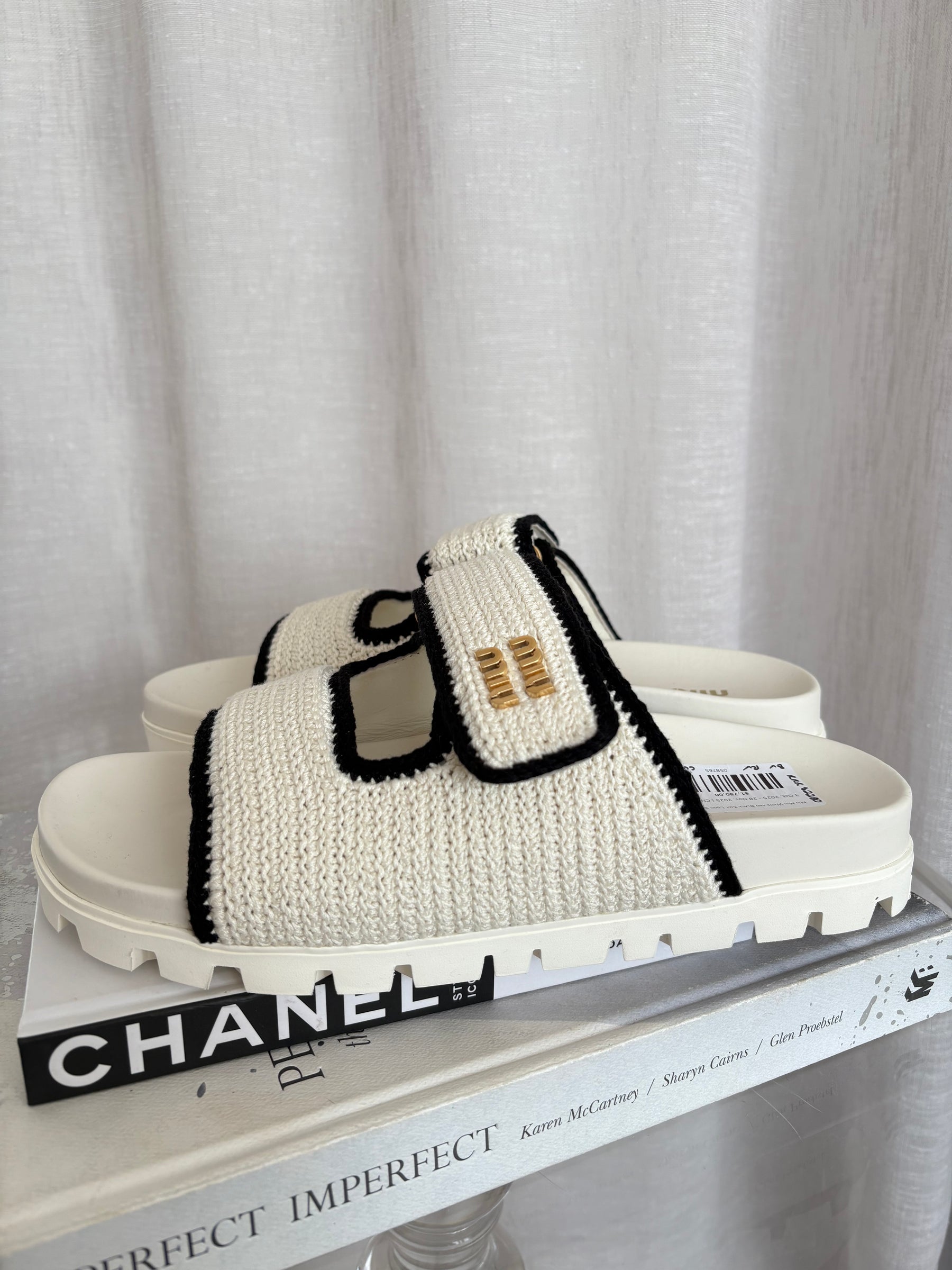 Miu Miu White and Black Knit Logo Slides, 41