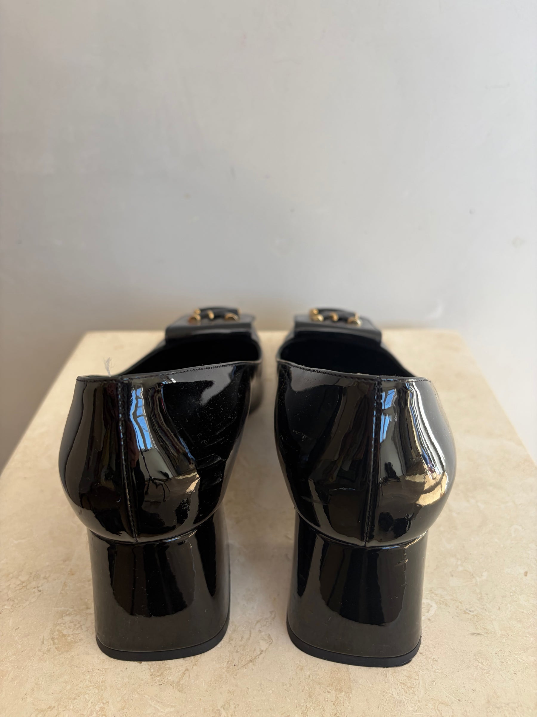 Louis Vuitton Black Patent Leather 'Shake' Pumps, 39