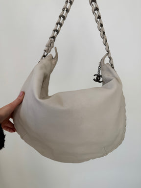Chanel Calfskin Modern Chain Hobo White handbag, 2006