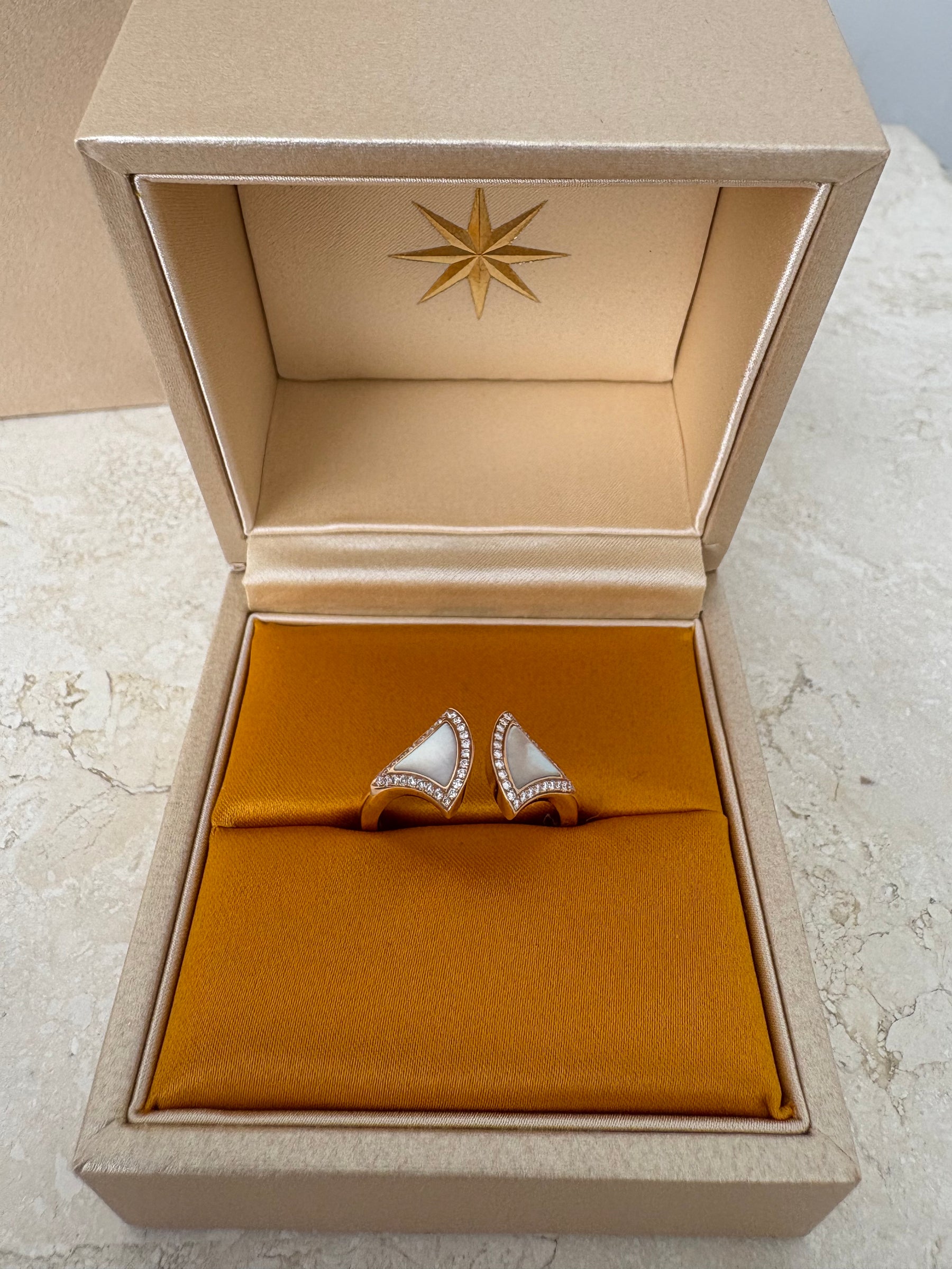 BVLGARI Divas’ Dream Ring, 54
