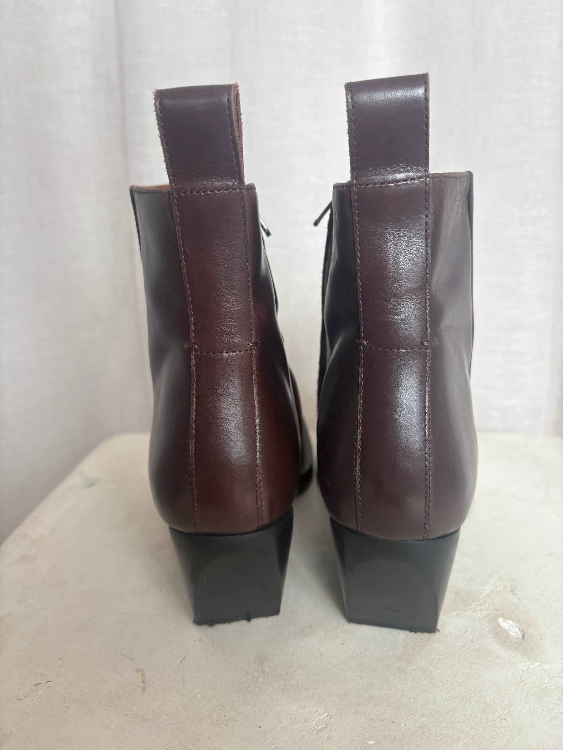 Camilla and Marc Elliana Square Toe Brown Leather Boots, 41