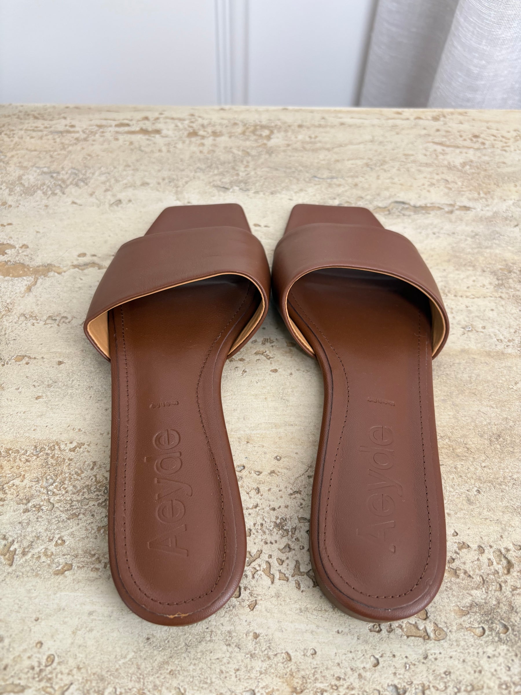 Aeyde Brown Slides, 38