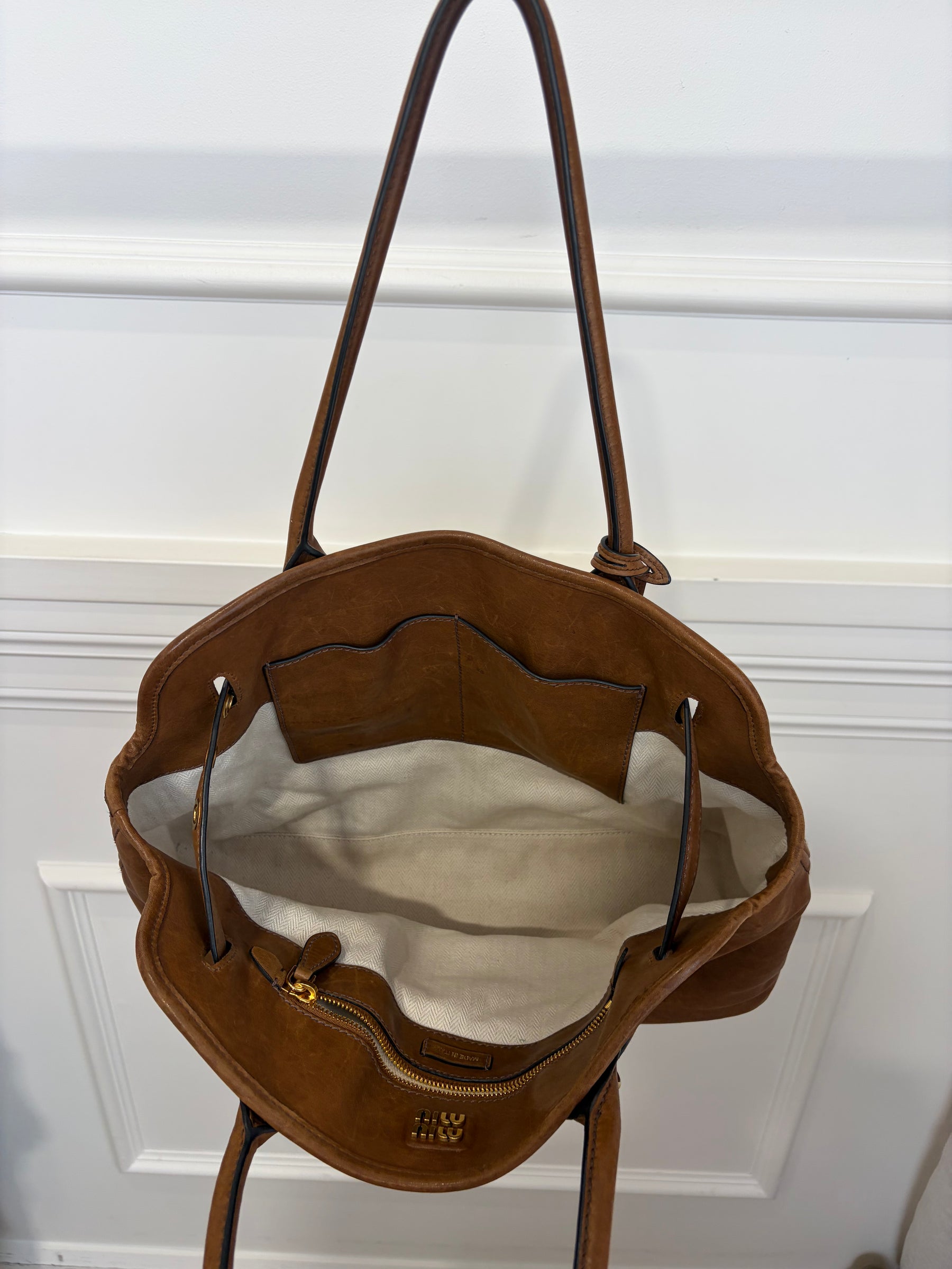 Miu Miu Oak Distressed Nappa Leather Medium Aventure Bag
