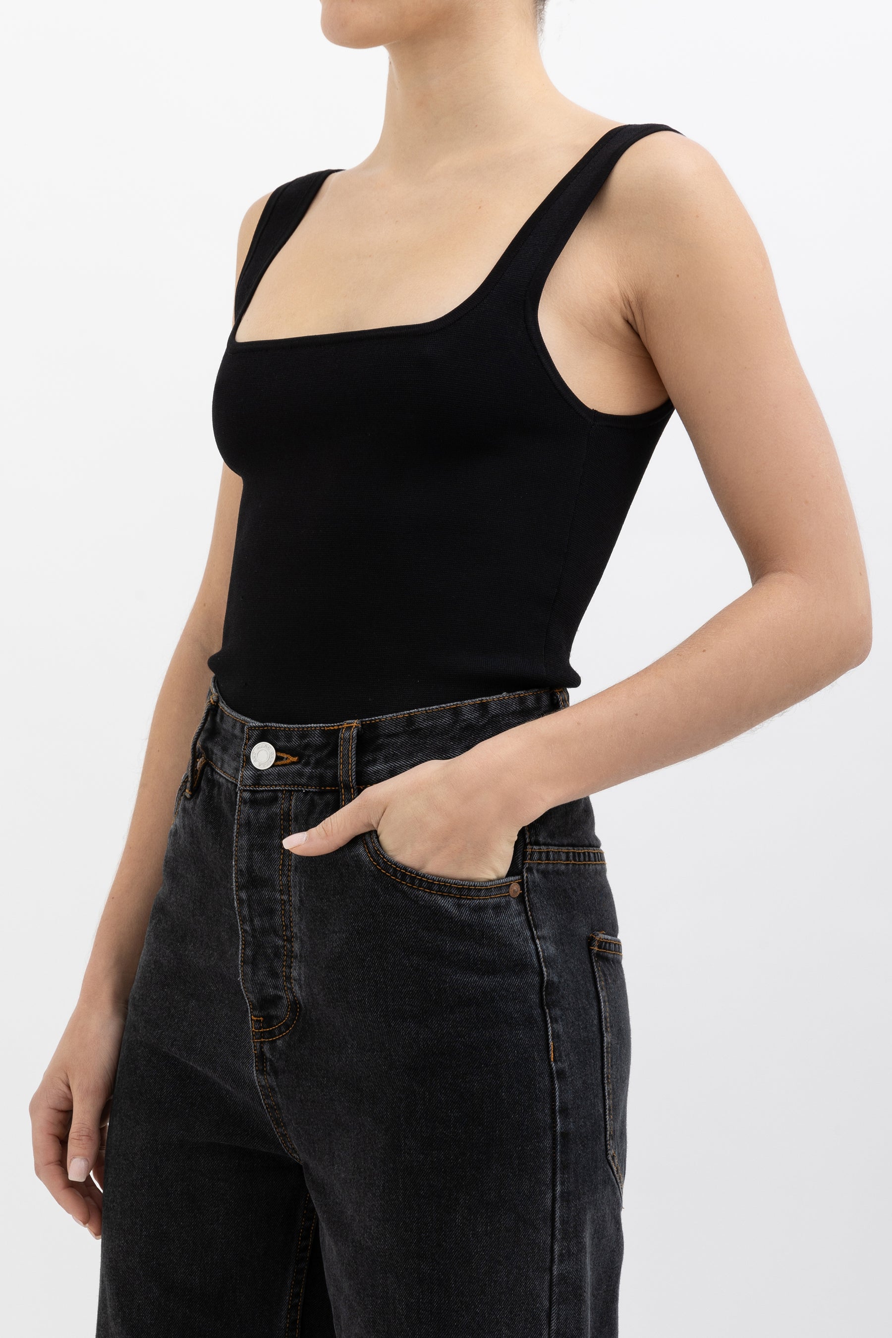 Lola Cropped Jean