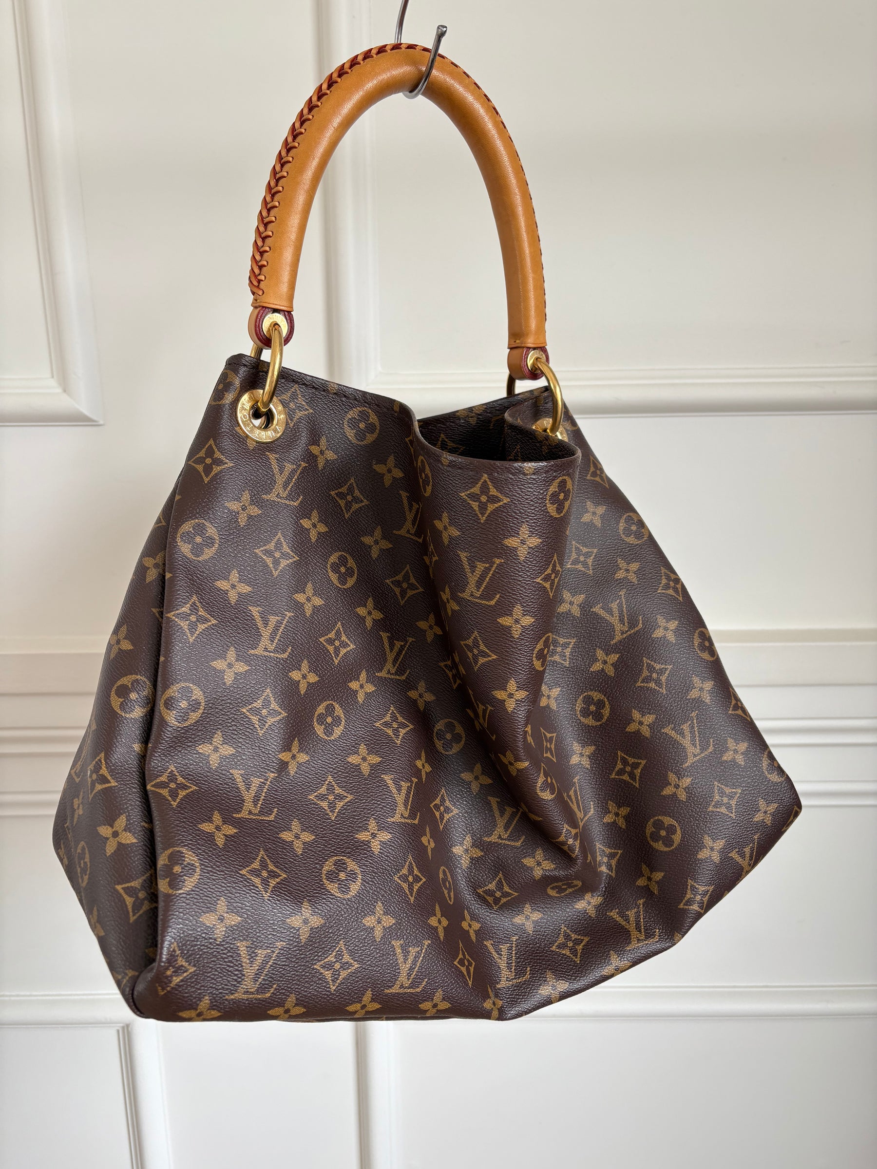 Louis Vuitton Canvas Monogram Artsy Bag
