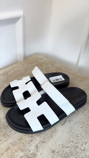 Hermès White Leather Chypre Sandals, 41