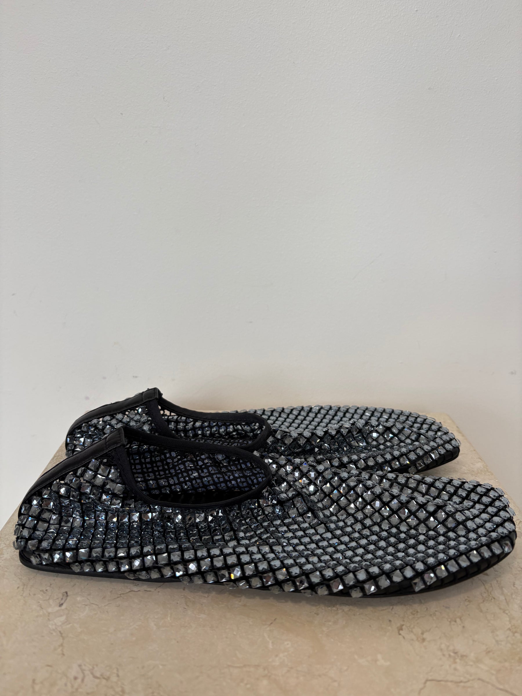 Christopher Esber Black and Blue Crystal Bezelled Flat, 40