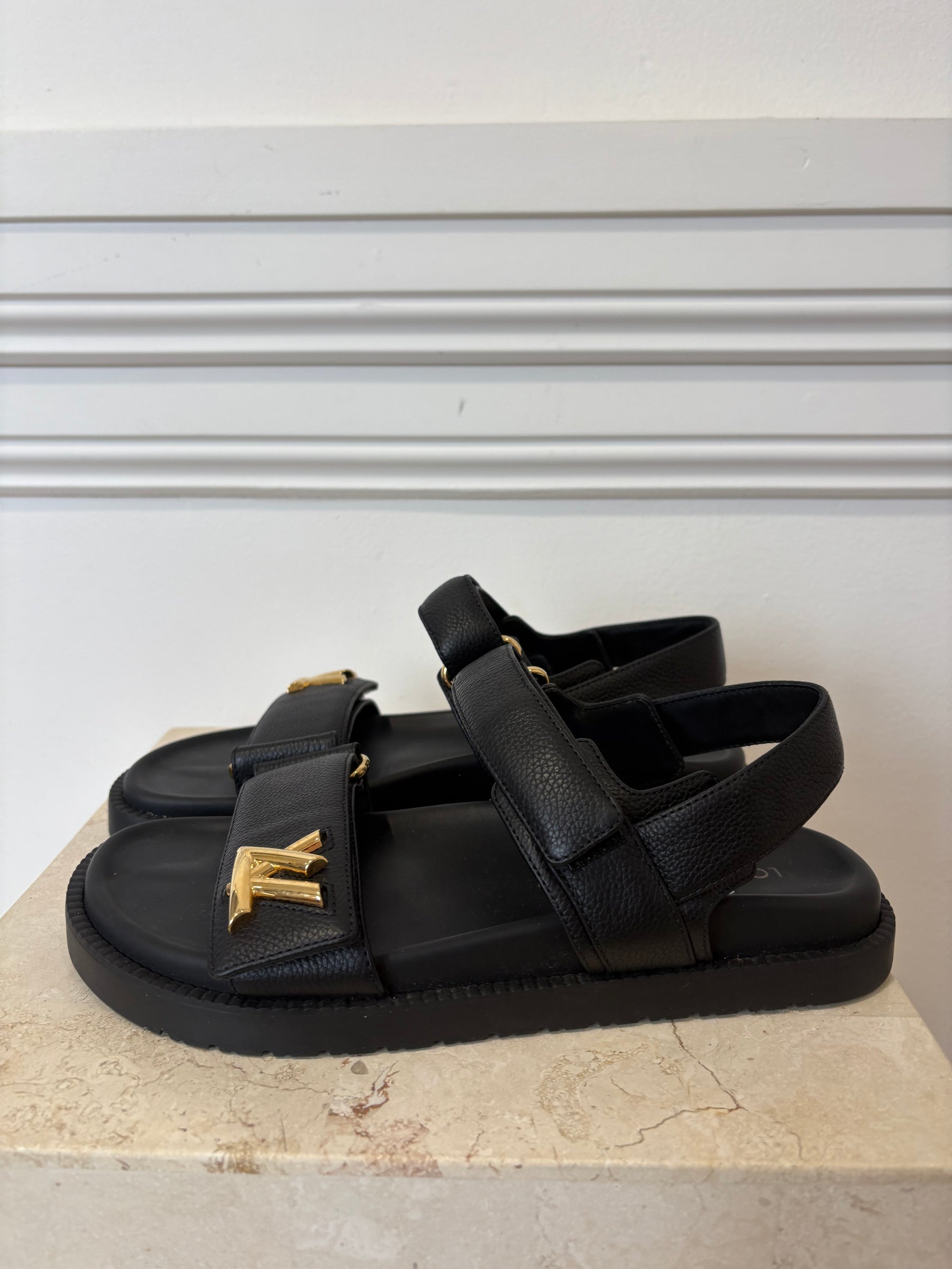 Louis Vuitton Black Leather Sunset Comfort Sandals, 38
