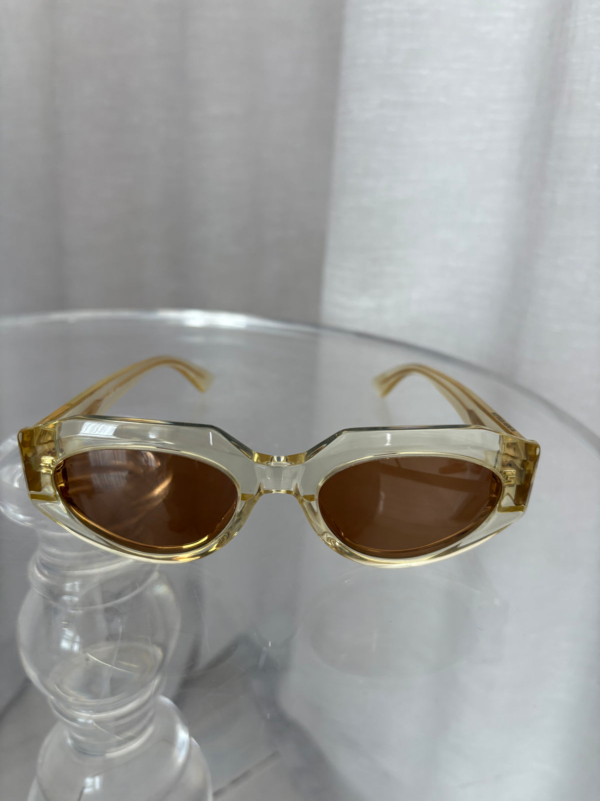 Bottega Veneta Clear Yellow Acetate Oval Sunglasses
