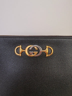 Gucci Black Grained Leather Zumi Logo Pouch
