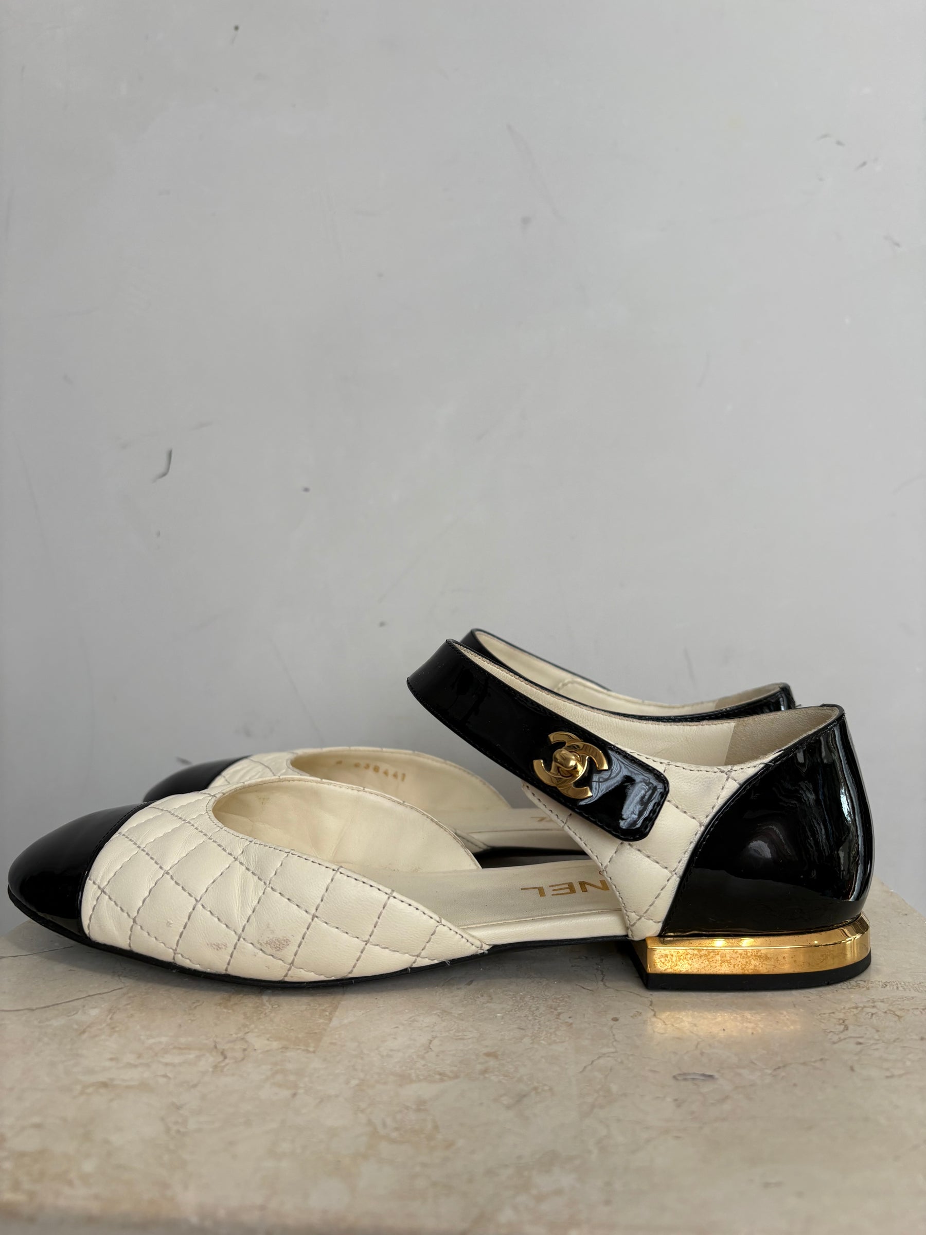 Chanel Lambskin and Patent Calfskin Ivory And Black Mary Jane Shoes, 39.5 C