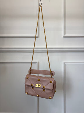 Valentino Garavani Roman Stud Leather Handbag With Shoulder Chain Blush