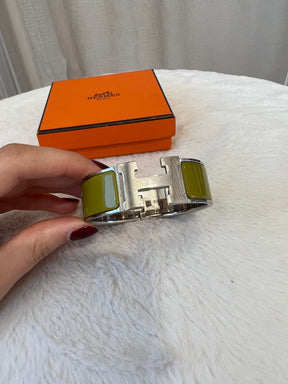 Hermès Pistachio Clic Clac Bracelet, PM