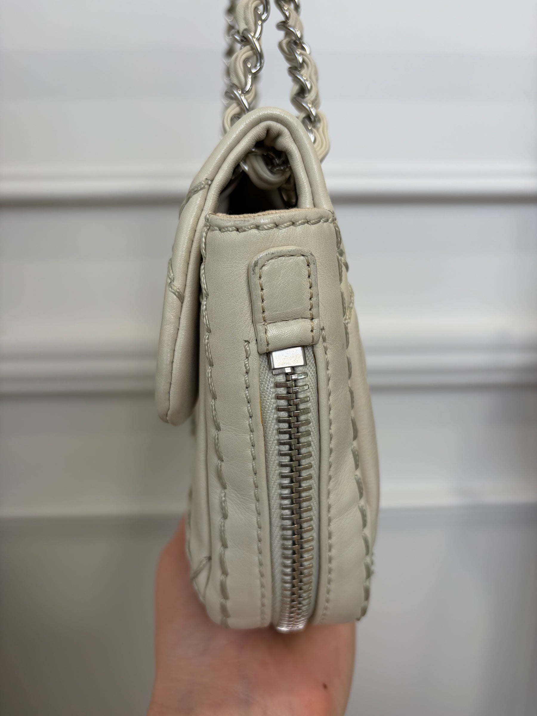 Chanel Cream Leather Ultimate Stitch Expandable Flap Bag