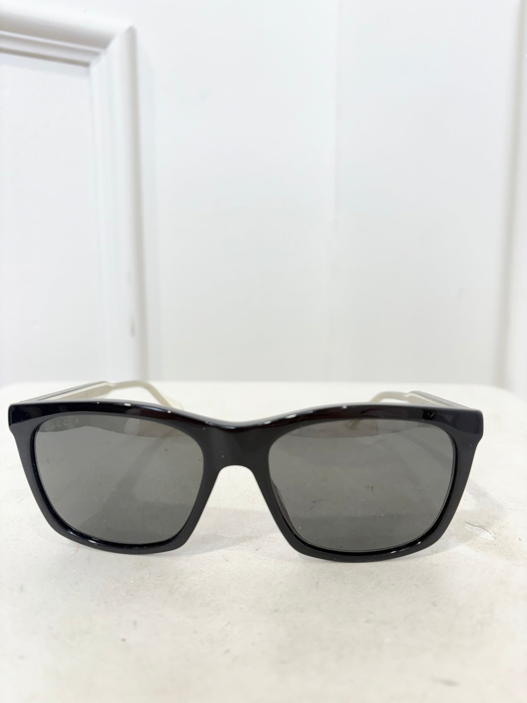 Gucci Black Wayfarer Sunglasses
