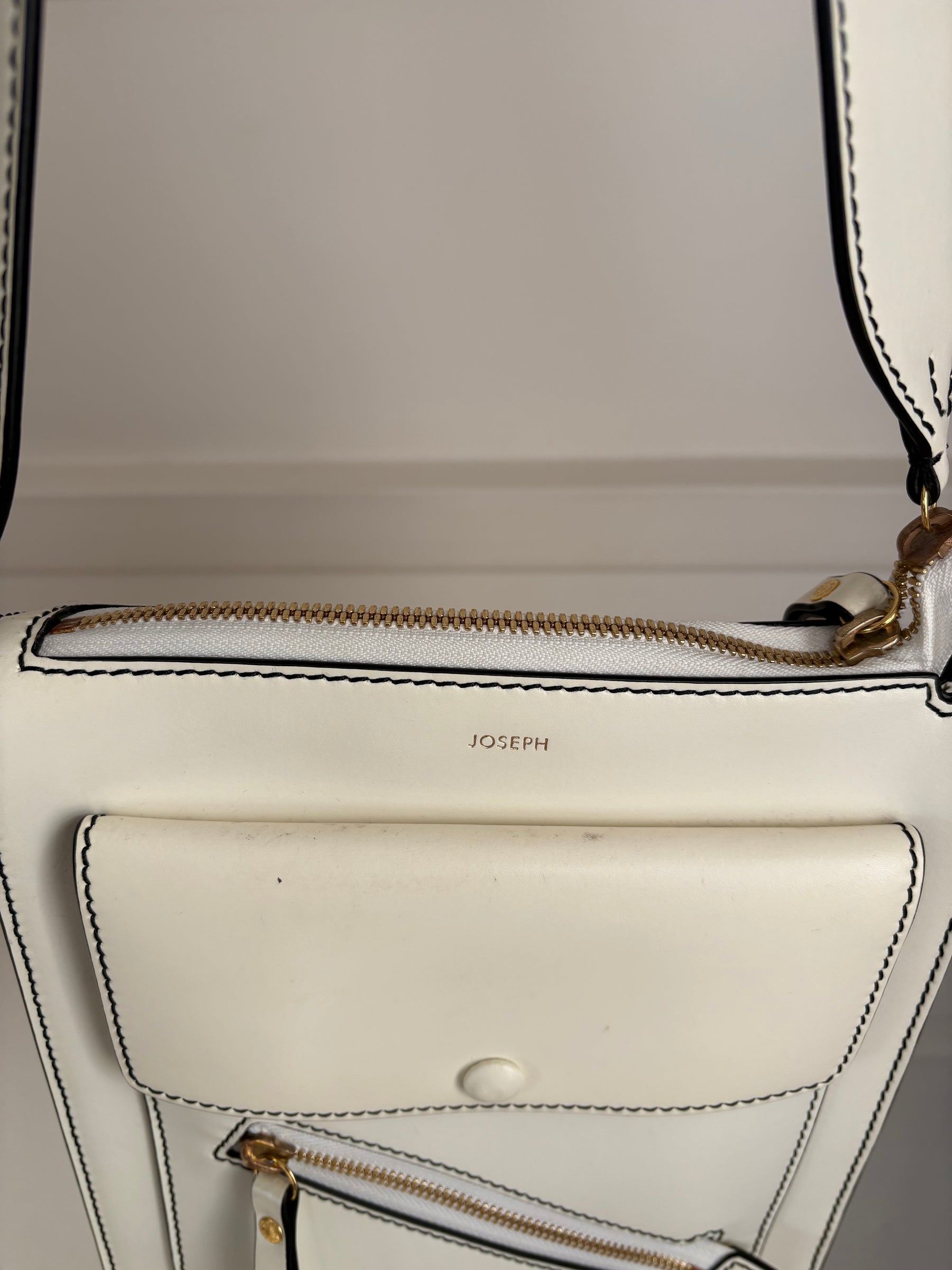 Joseph White Leather Flat Shoulder Bag
