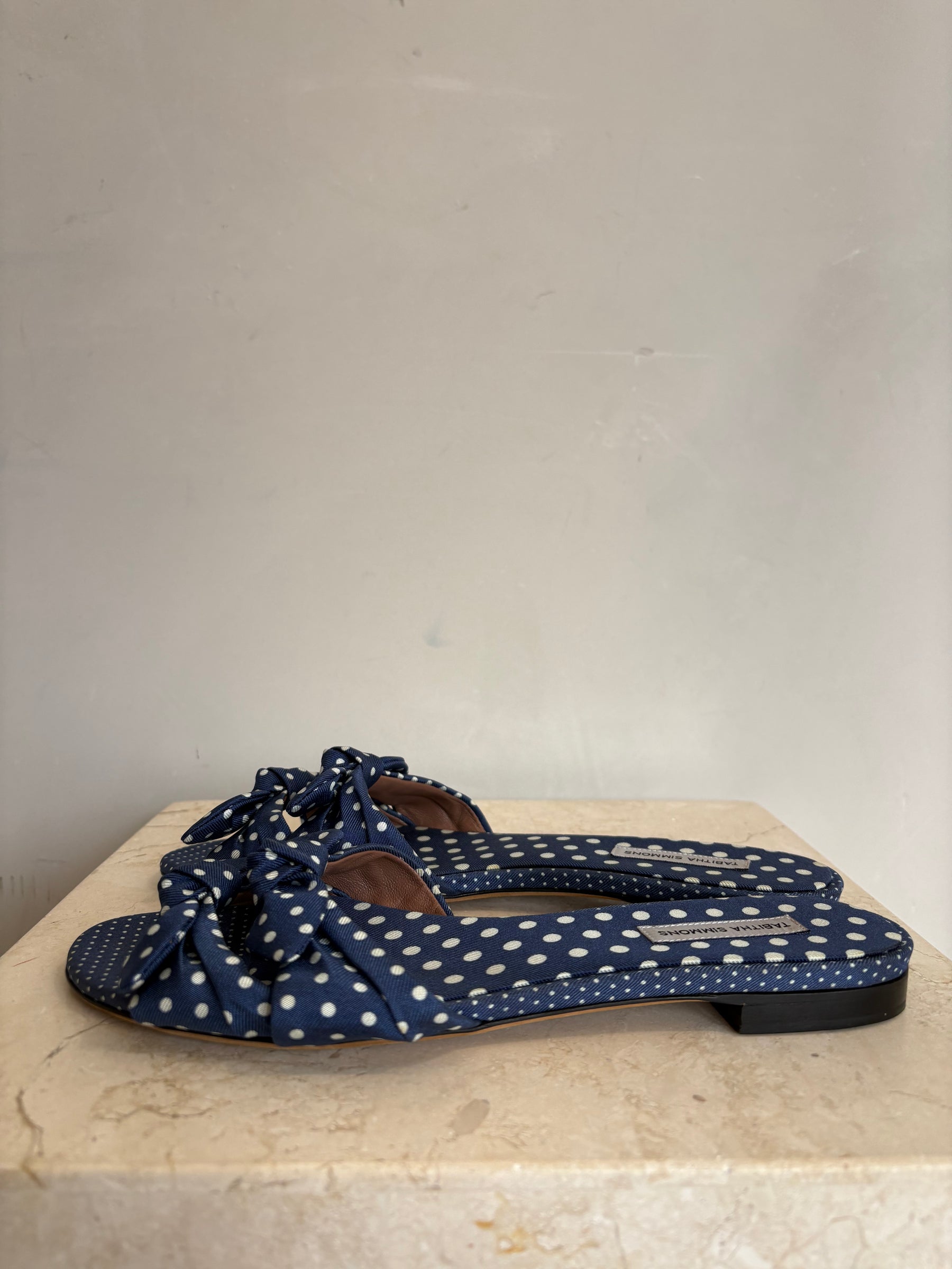 Tabitha Simmons Blue and White Spotted Bow Slides, 37