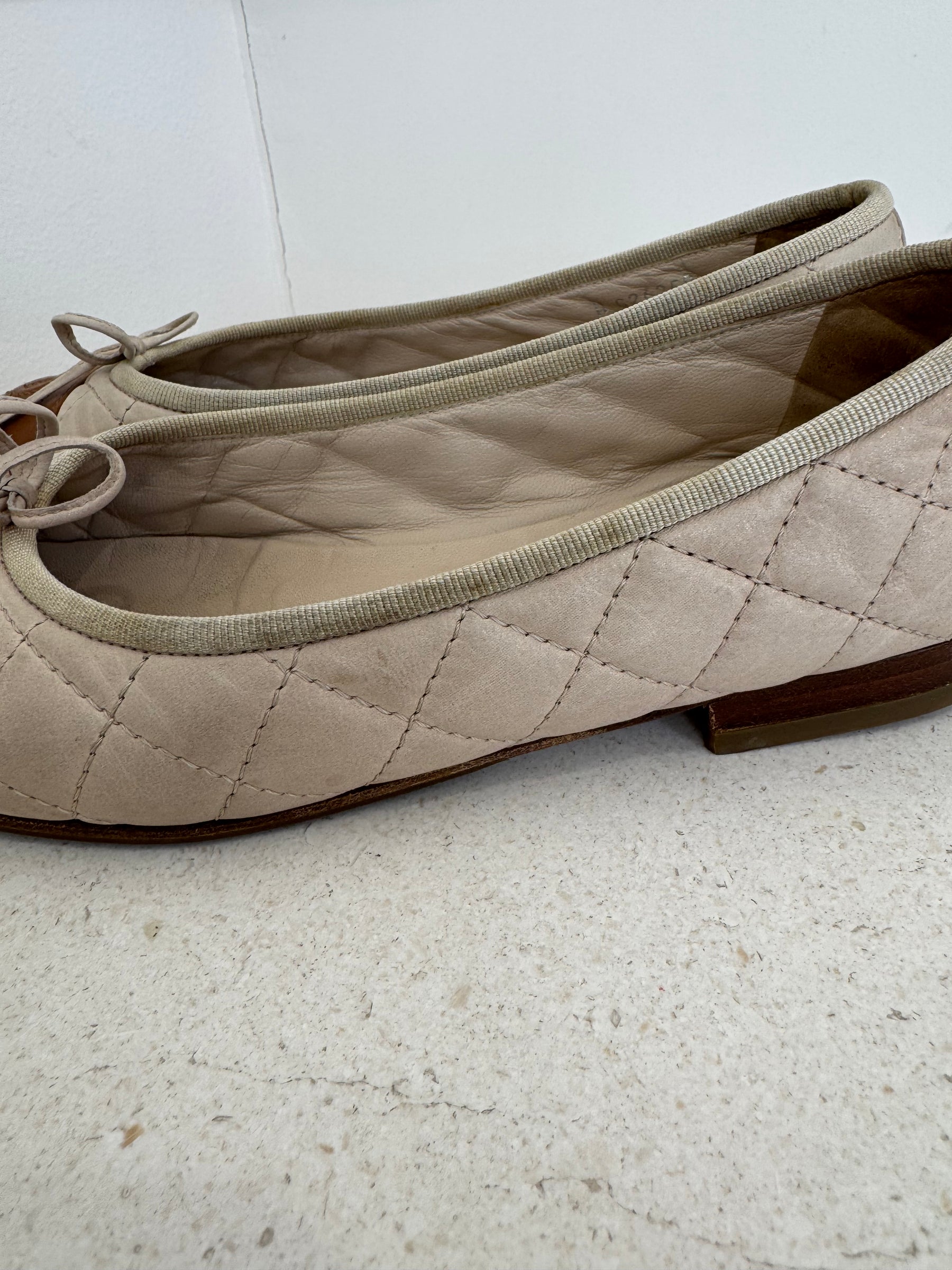 Chanel Beige and Tan Quilted Ballet Flats, 37