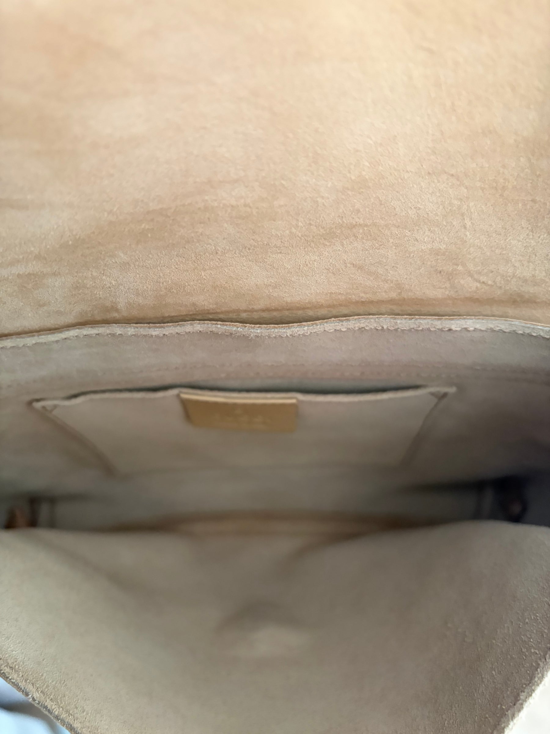 Gucci Beige Suede Heart Whipstitch Shoulder Bag