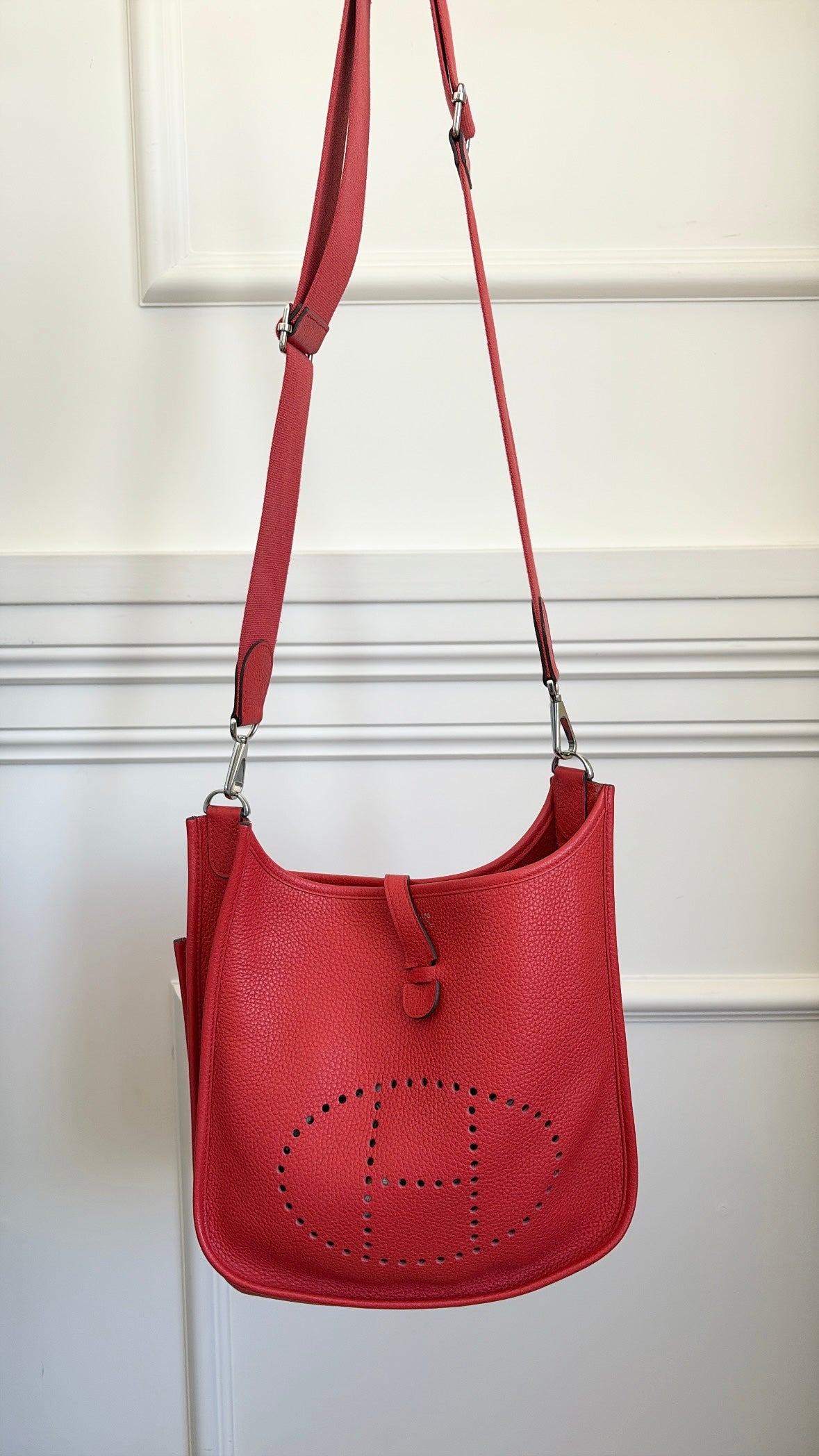 Hermès Red Evelyn PM in Clemence Leather
