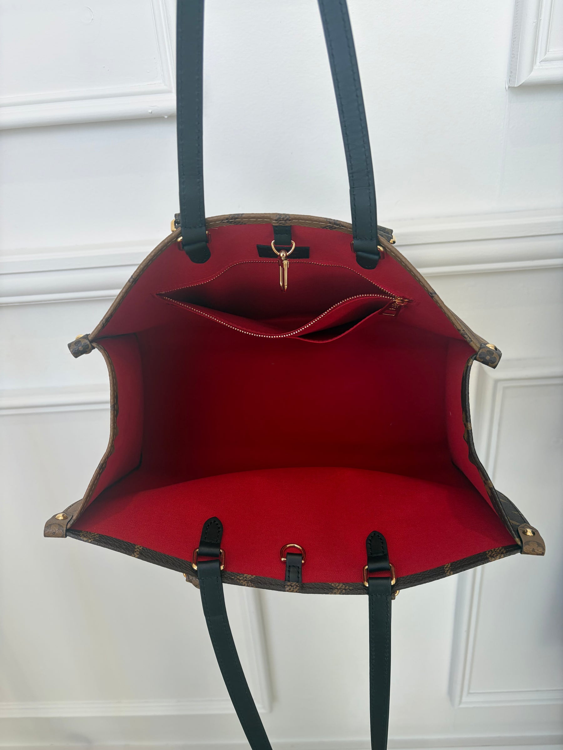 Louis Vuitton Canvas Monogram On the Go Tote