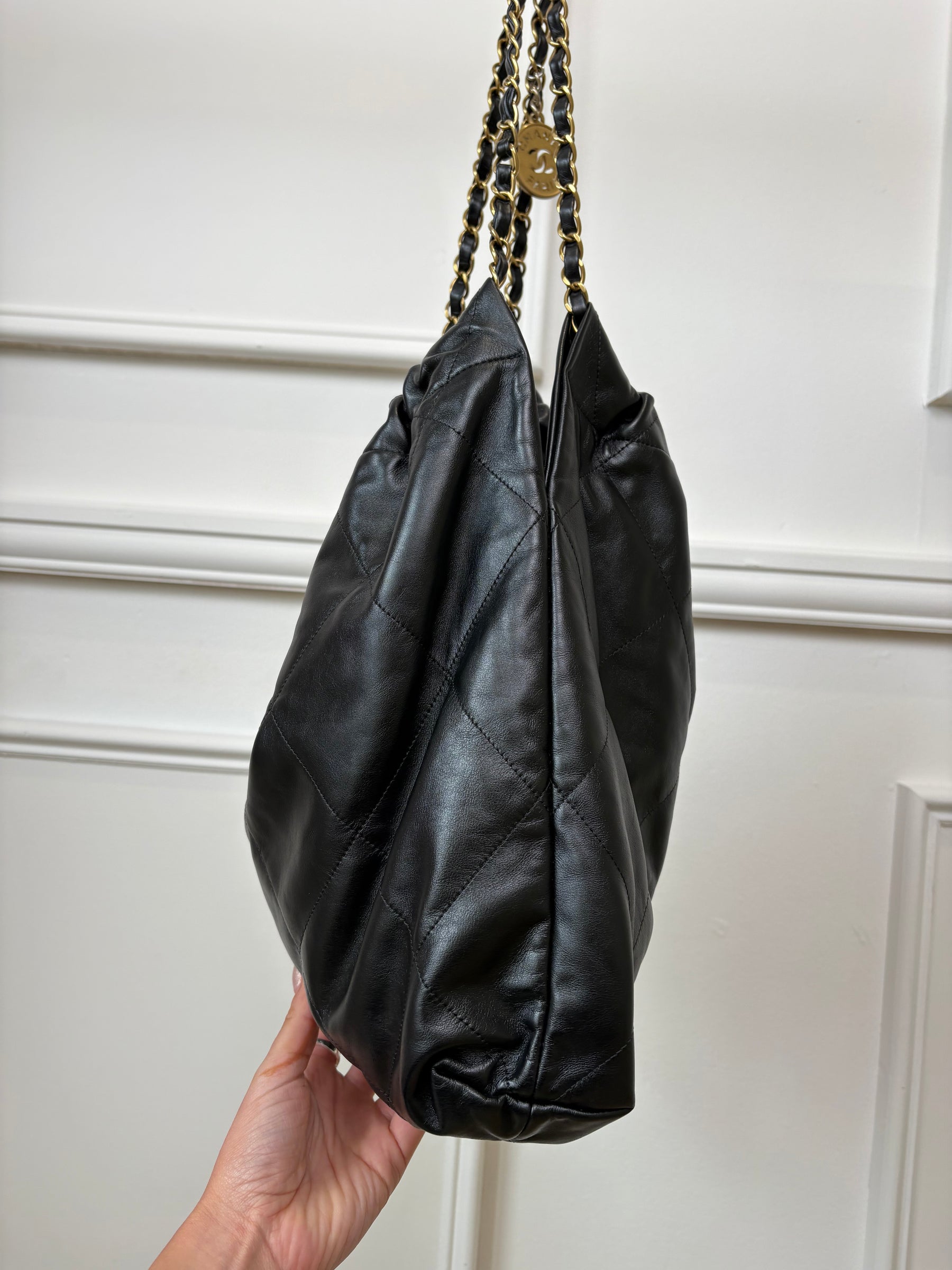 Chanel Black Leather Medium 22 Bag