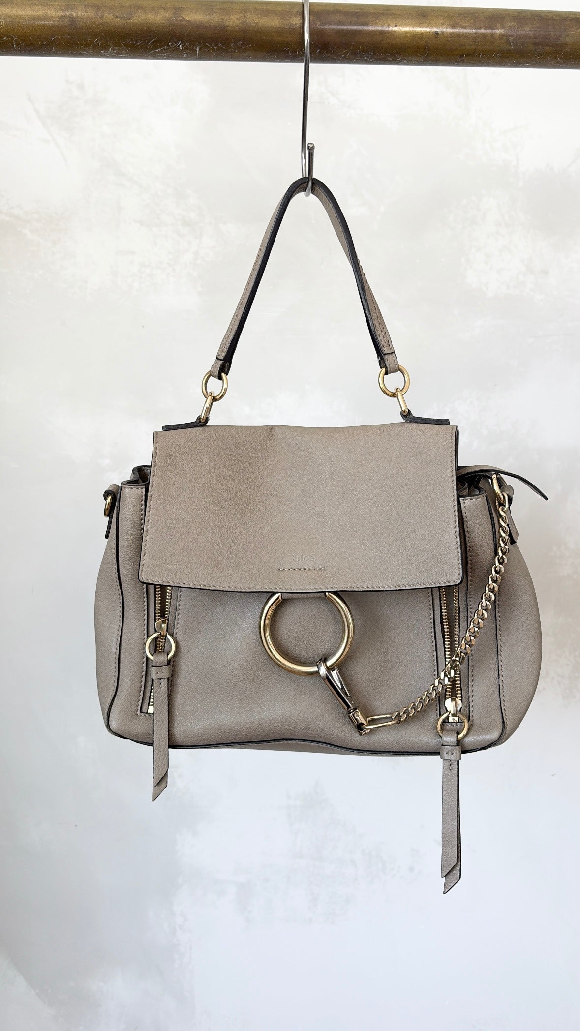 Chloé Small Faye Day Bag In Taupe