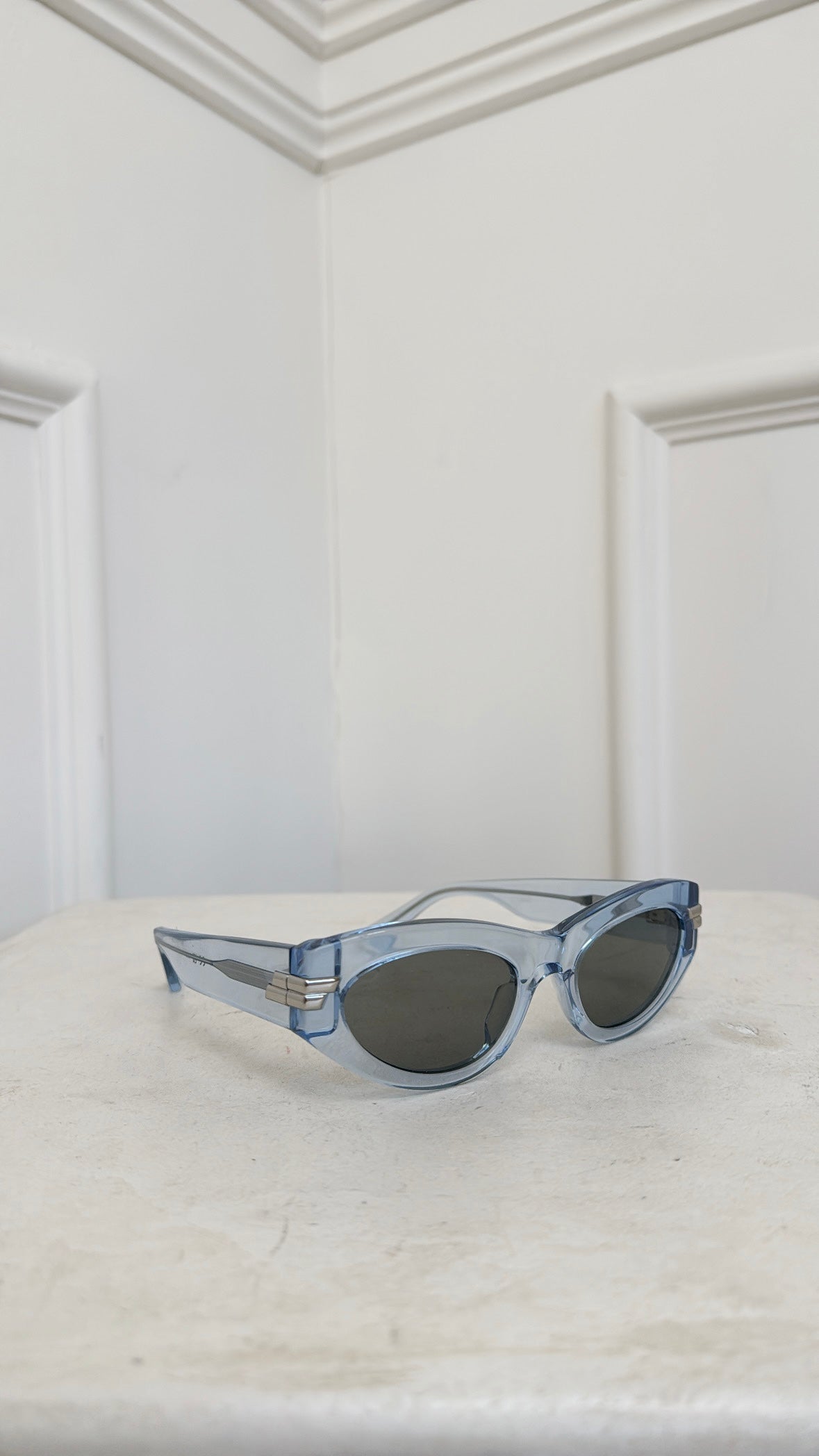 Bottega Veneta Blue Acetate Oval Sunglasses