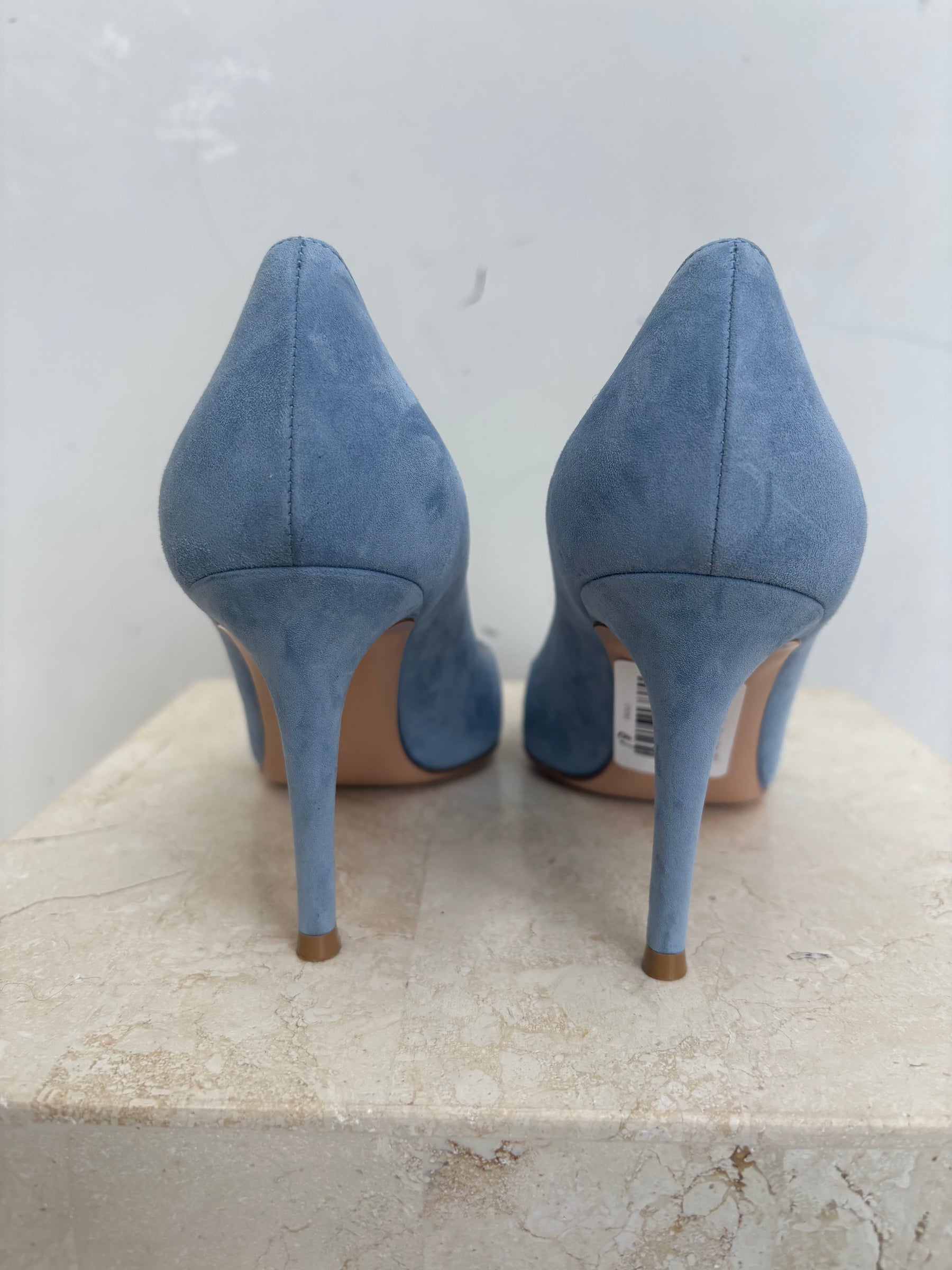Gianvito Rossi Blue Suede Pointed Pump, 38.5