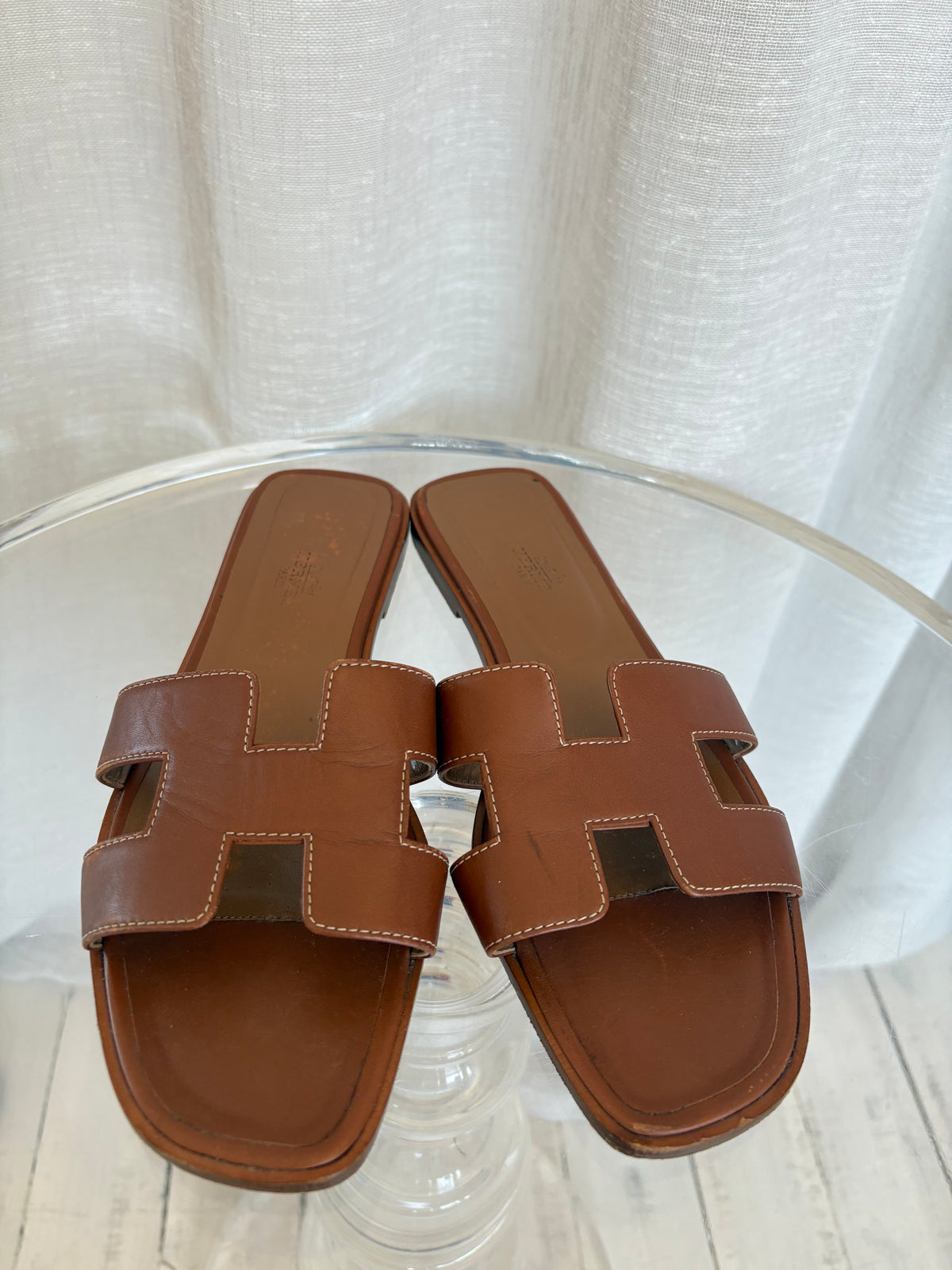 Hermès Gold Leather Oran Sandals, 39.5