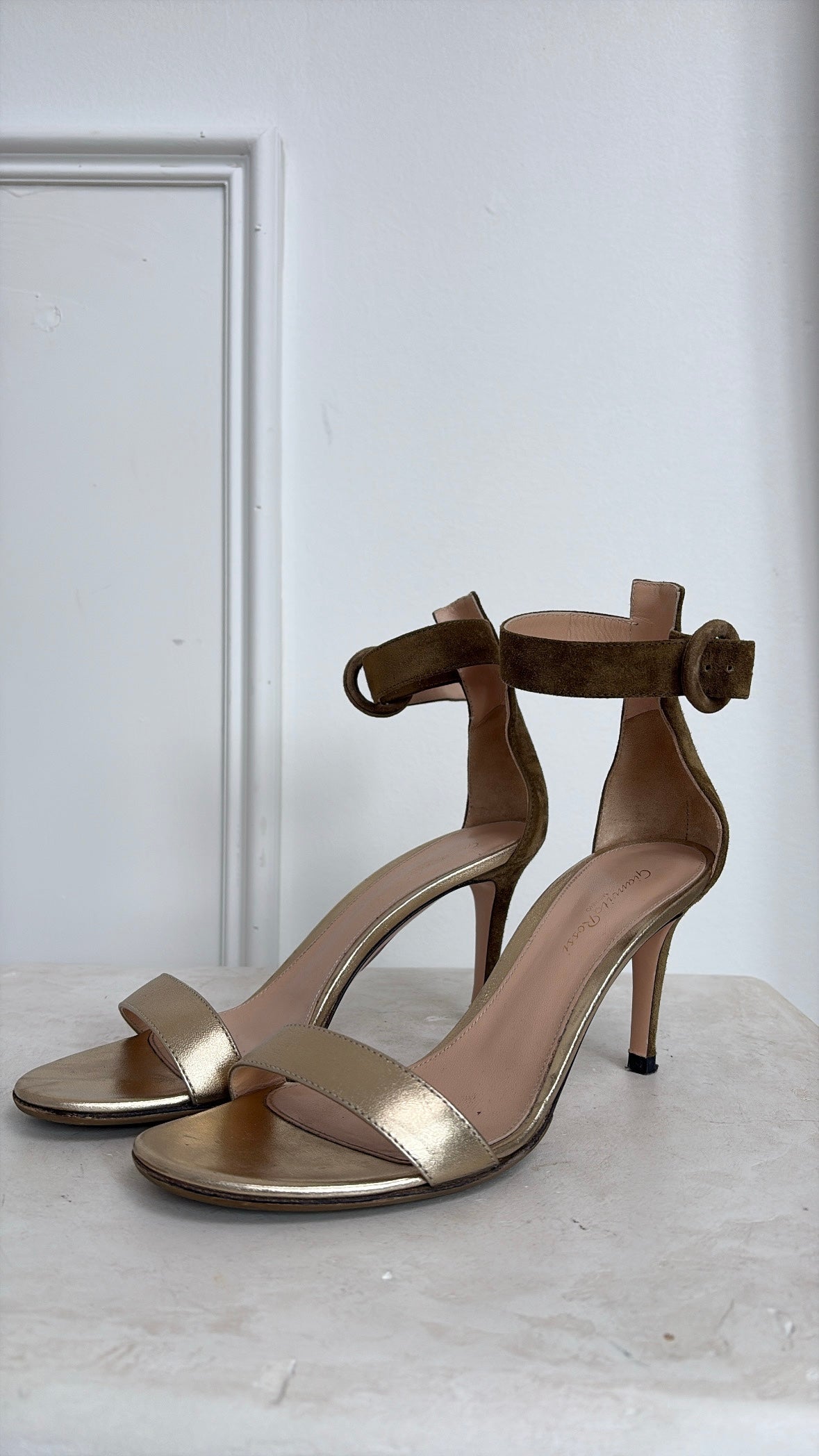 Gianvito Rossi Gold Leather and Khaki Suede Ankle Strap heels, 38.5