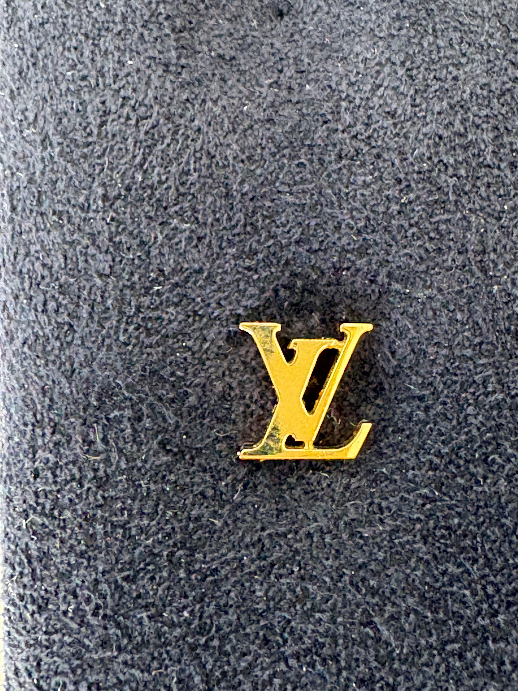 Louis Vuitton Idylle Blossom Reversible Stud, Yellow, Rose and White Gold with Diamond pair