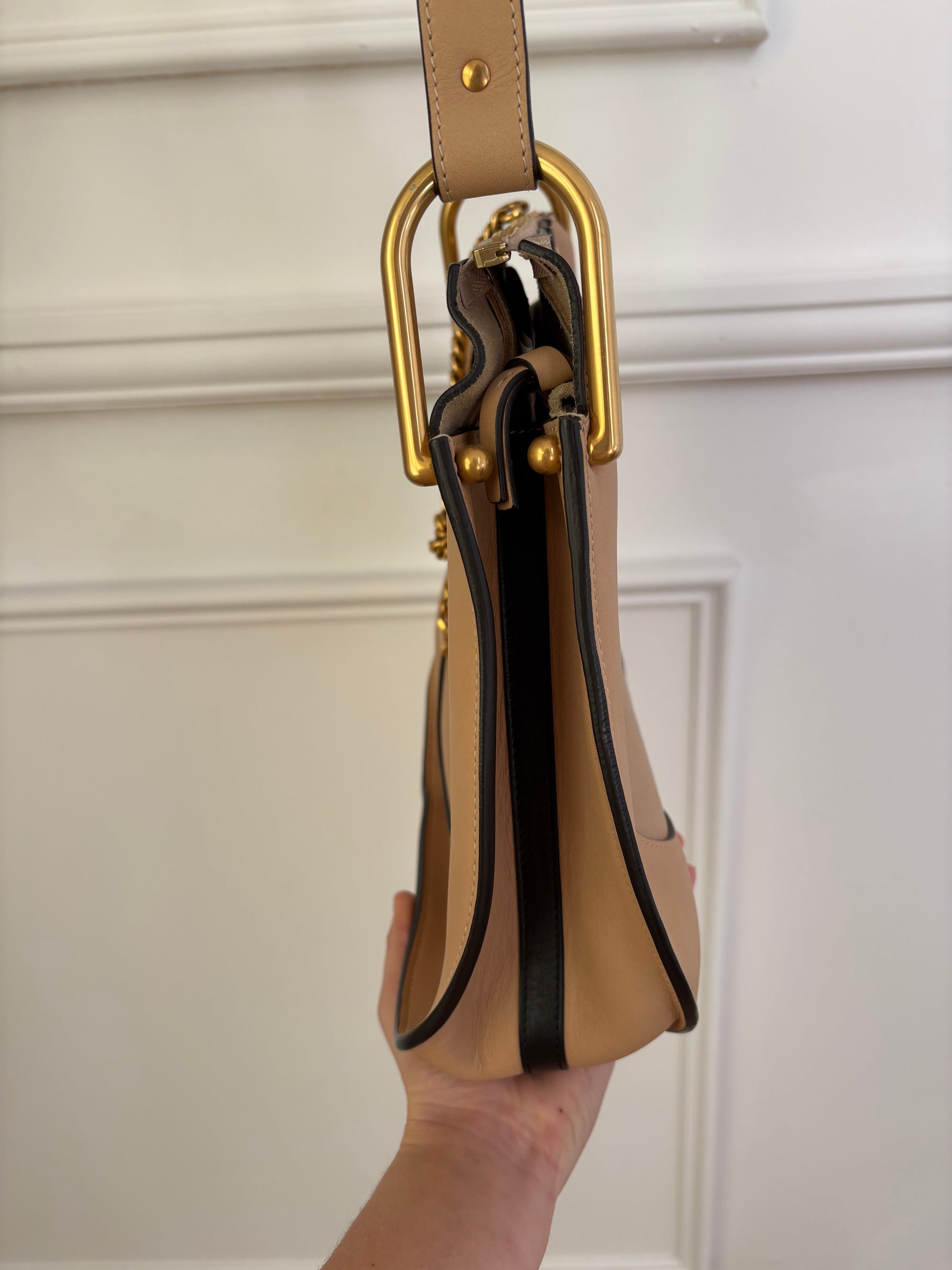 Chloé Beige Leather Hayley Hobo Shoulder Bag