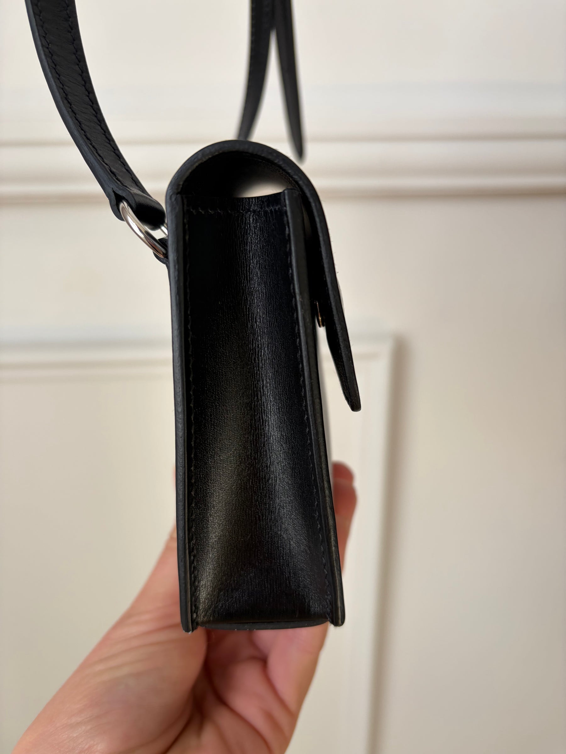 Hermès Black Box Leather Hermésnap Wallet