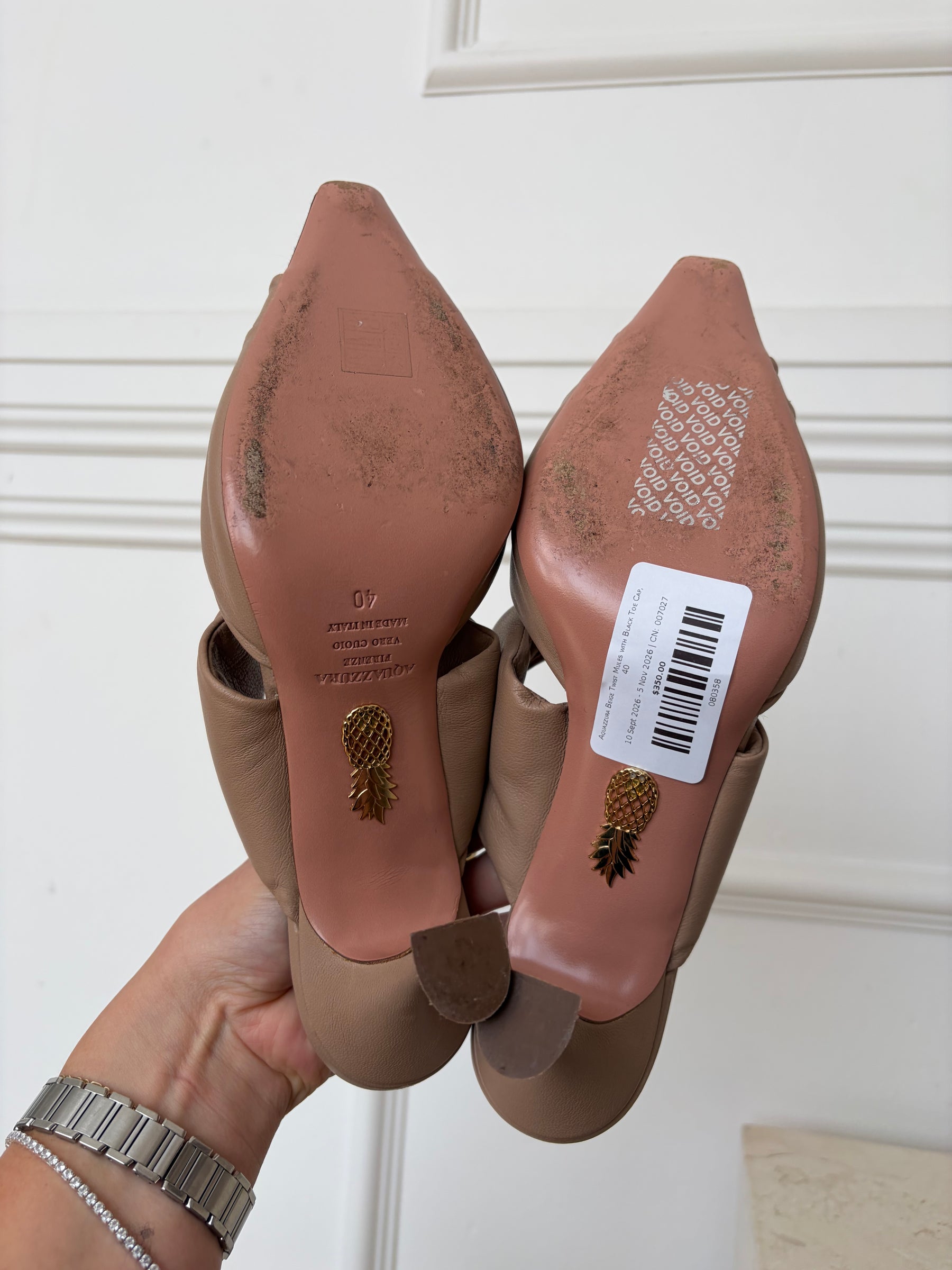 Aquazzura Beige Twist Mules with Black Toe Cap, 40