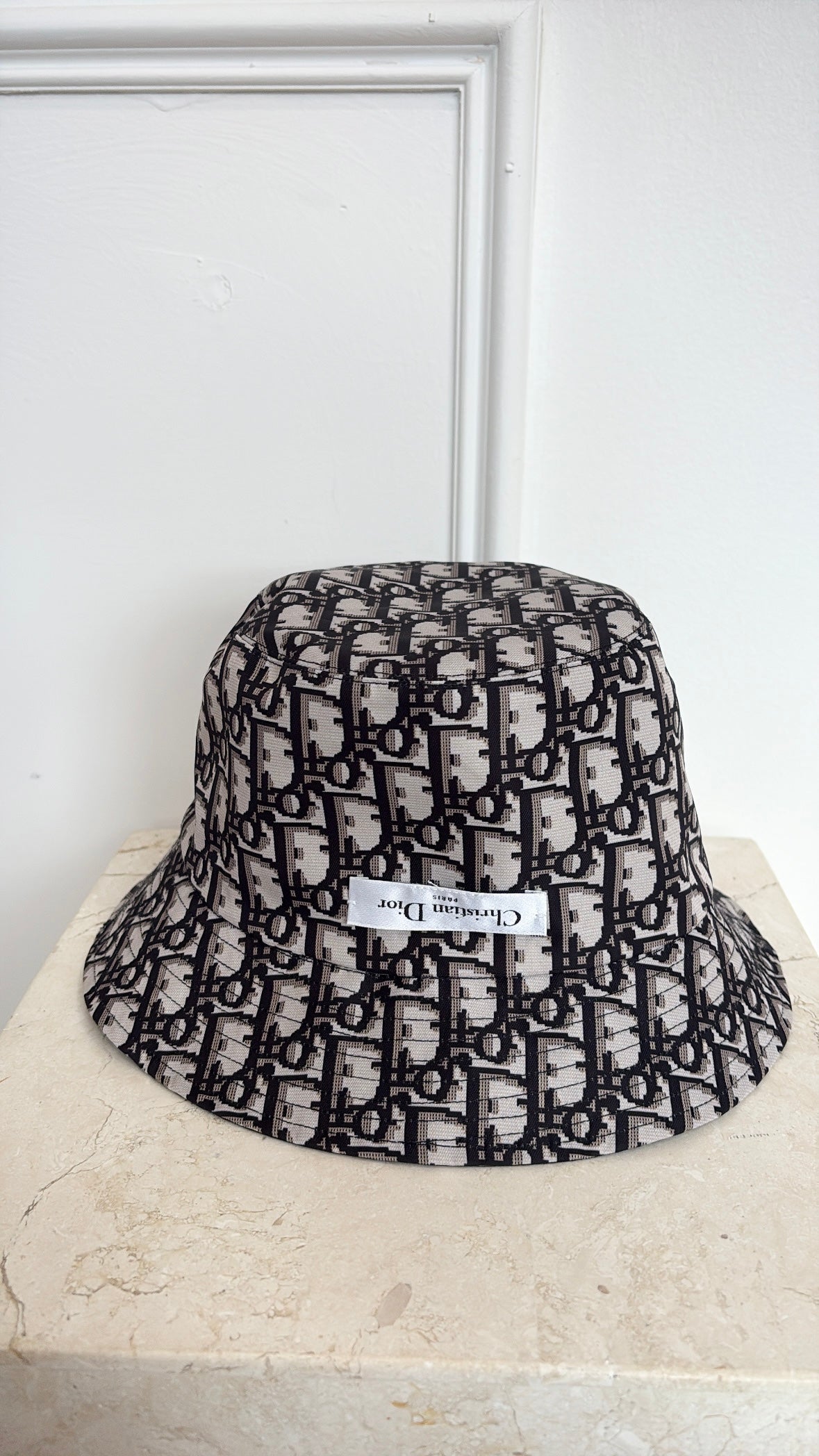 DIOR Black and Oblique Nylon Reversible Bucket Hat
