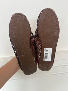 Alaia Fish Net Slides In Burgundy, 38