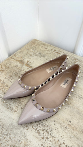 Valentino Garavani Rose Poudre Patent Rockstud Flats, 36