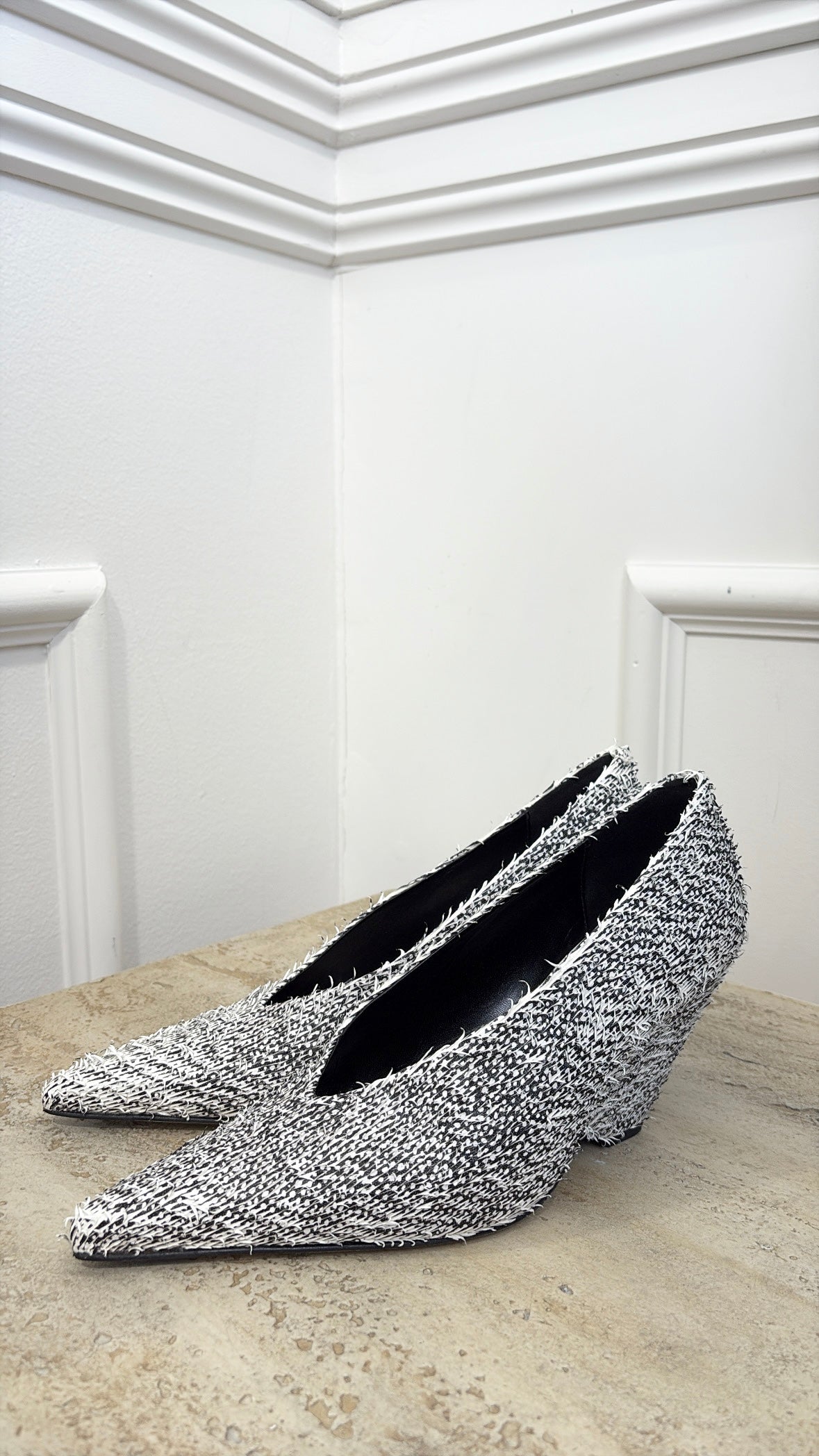 Camilla and Marc White and Black Two Tone Rhys Pump, 39