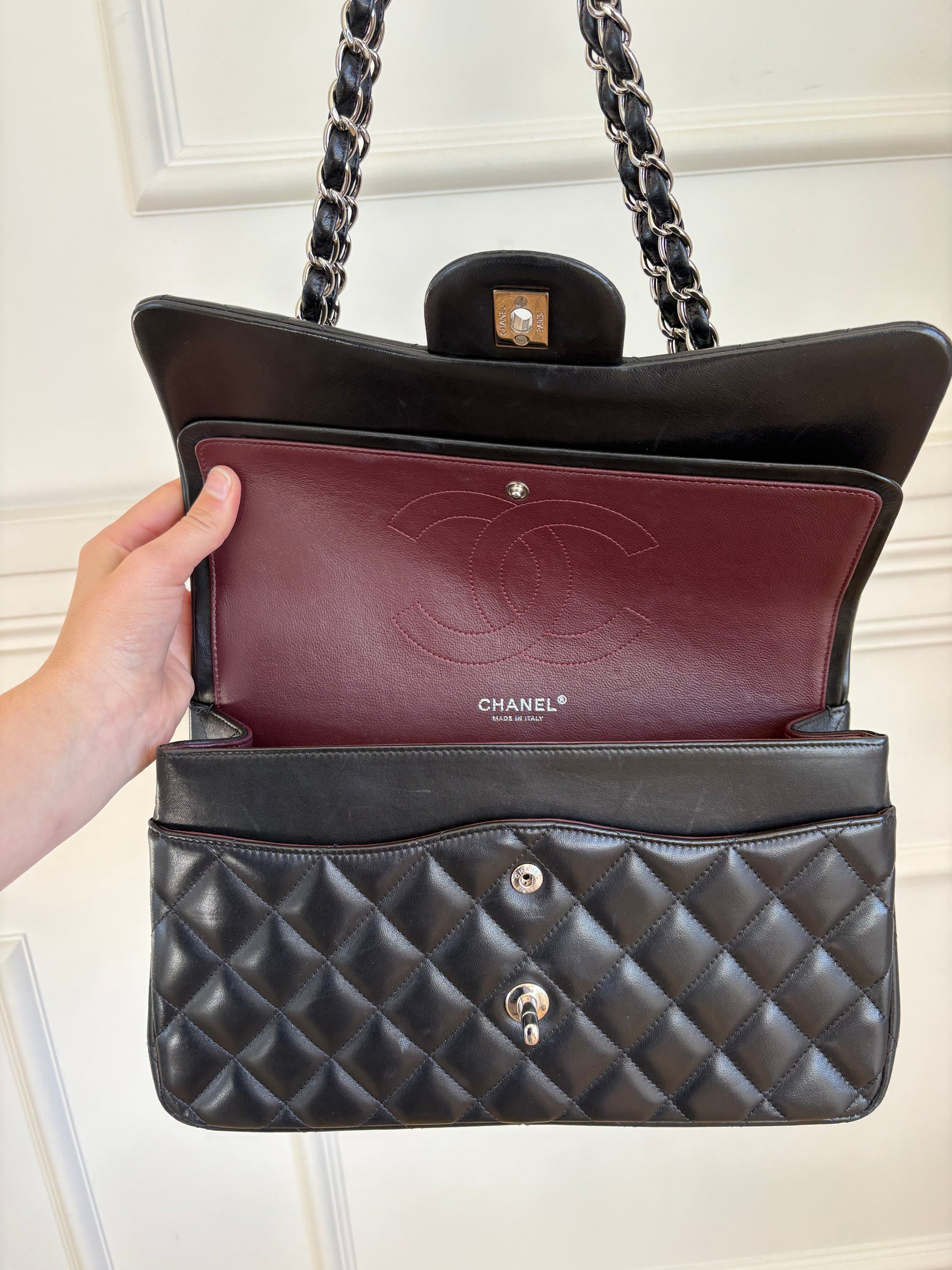 Chanel Black Lambskin Leather Classic Jumbo Flap
