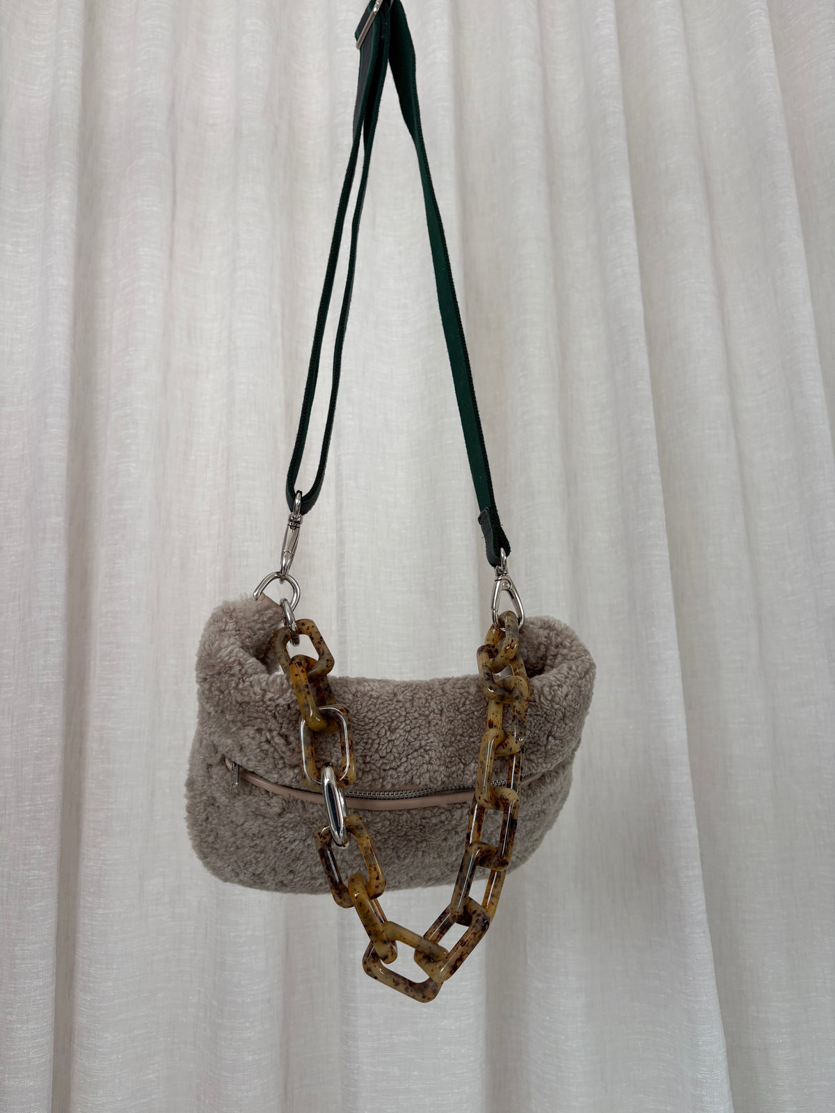 Gabriella Frantzer Cozy Belt bag In dust Aloe Square chain Honey