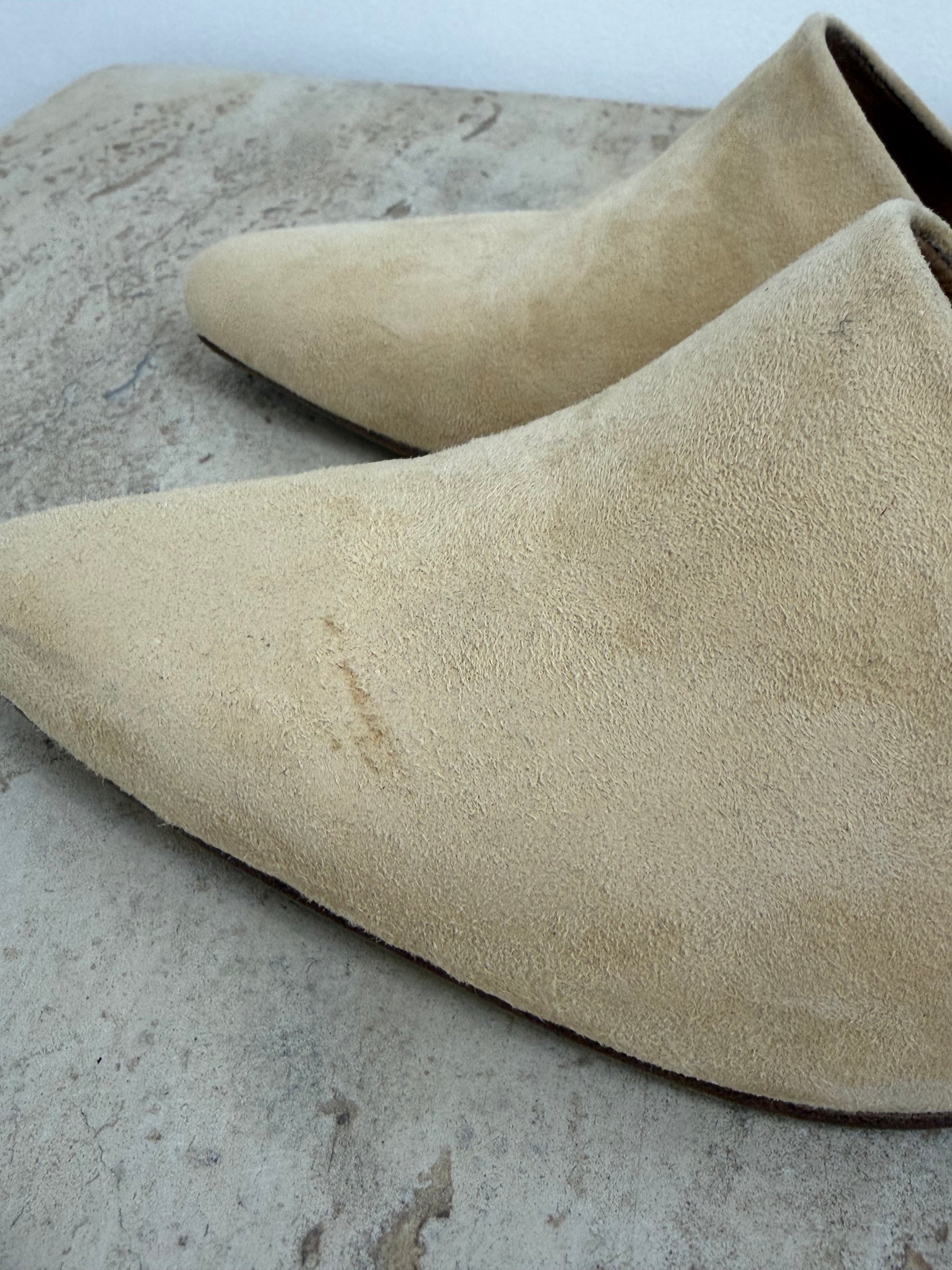 Maryam Nassir Zadeh Beige Suede Pointed Mule, 37
