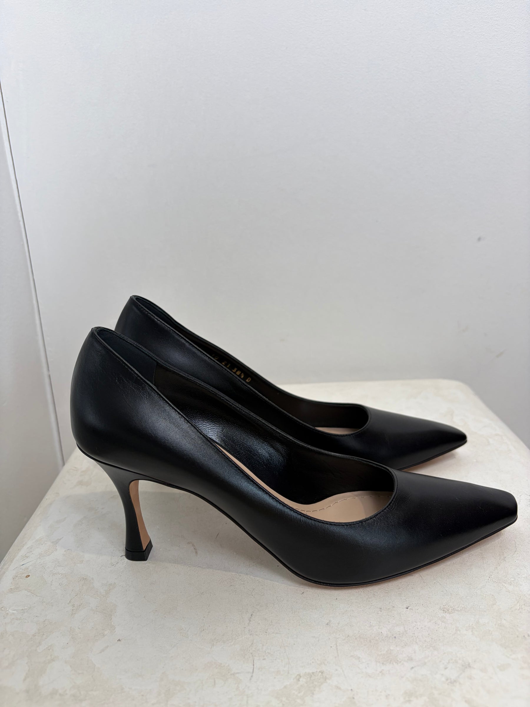 Dior Black Leather Pump, 38.5 D